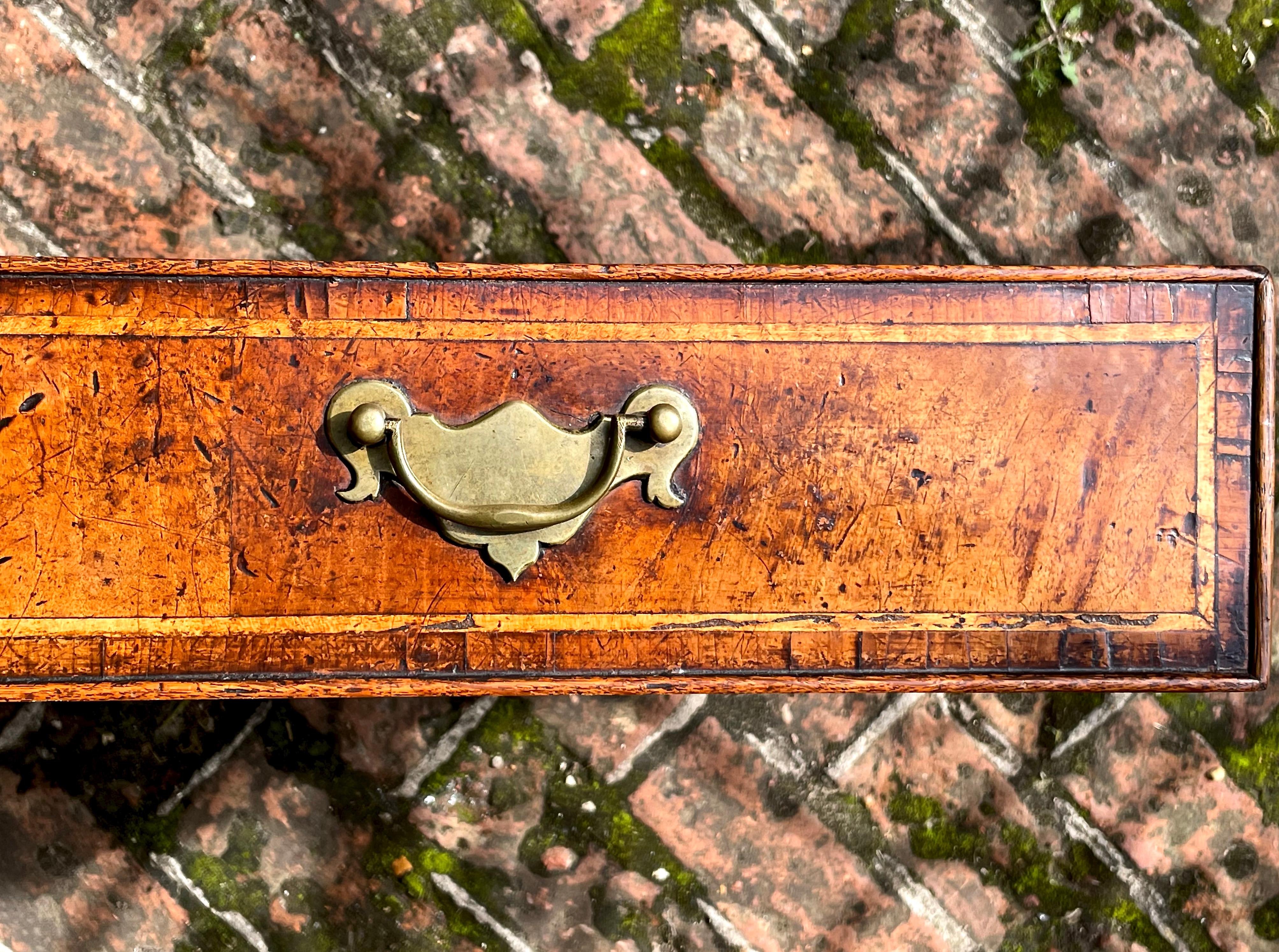 Small George I Walnut Bureau on Stand In Good Condition For Sale In Lymington, GB