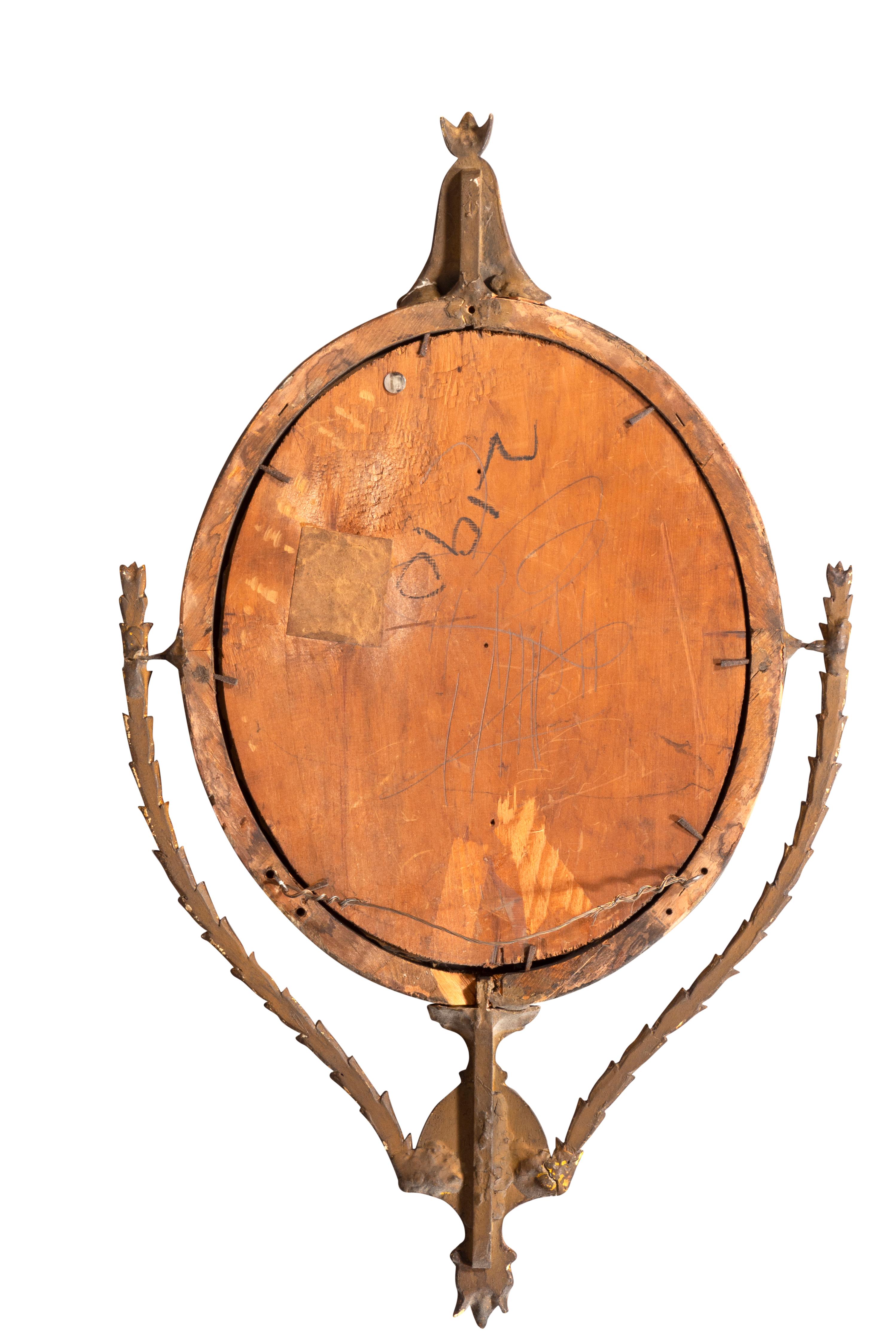 Petit miroir en bois doré George III en vente 1