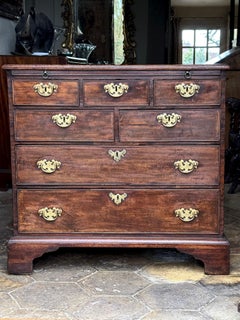 Pequeño Cofre de Soltero Jorge III de Caoba con Corredera de Cepillado