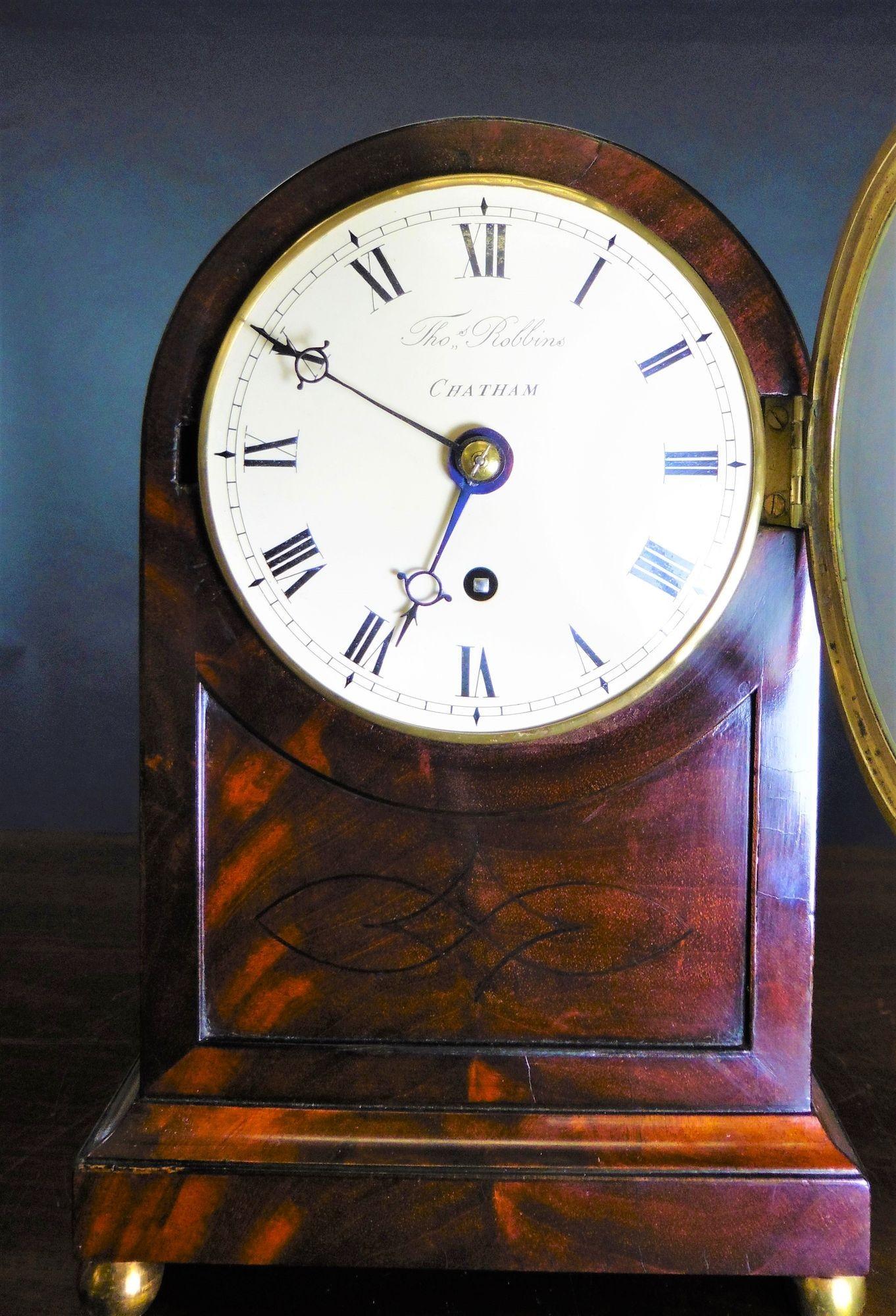 English Small Georgian Mahogany Bracket Clock by Thomas Robbins, Chatham For Sale