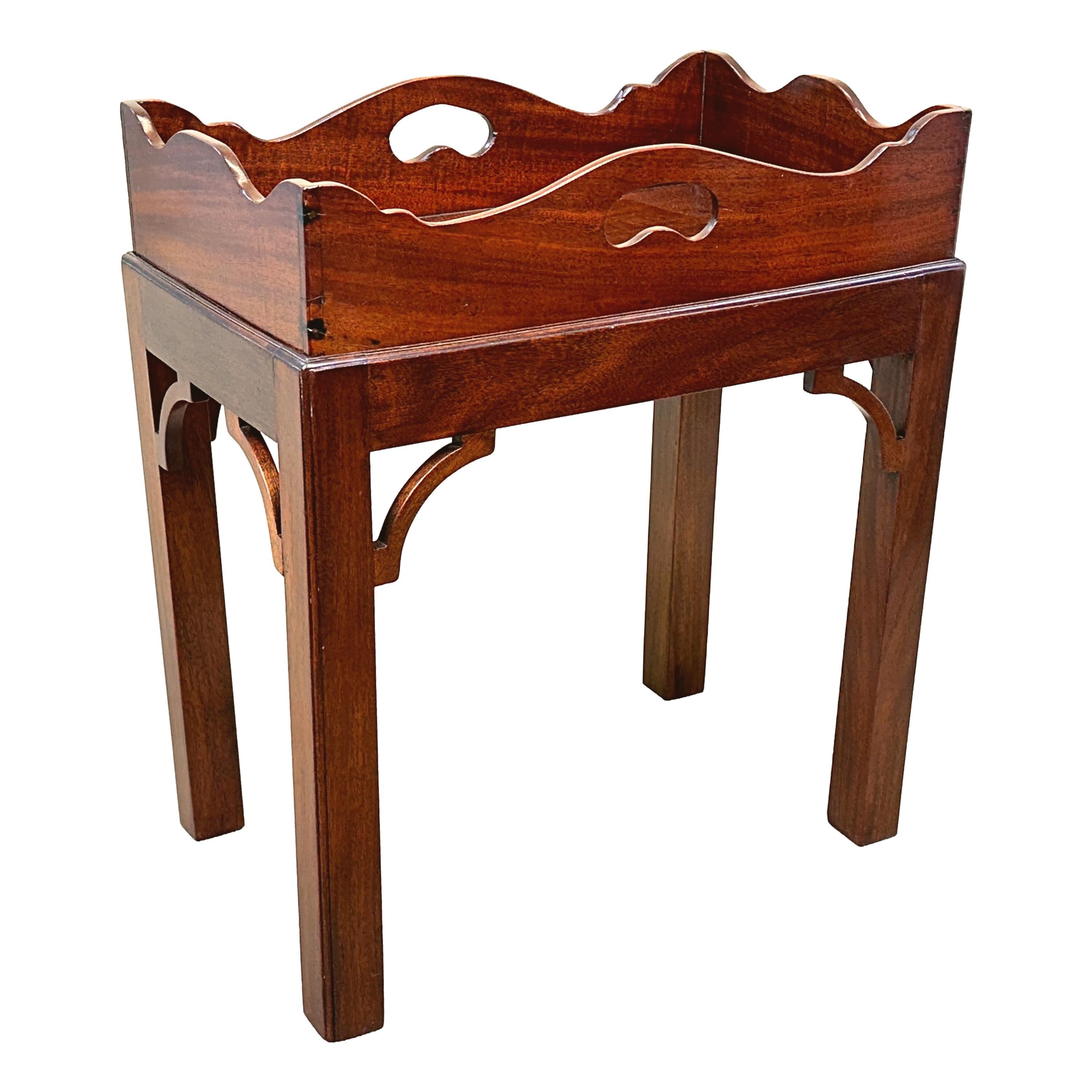 Small Georgian Mahogany Butlers Tray on Stand For Sale 2