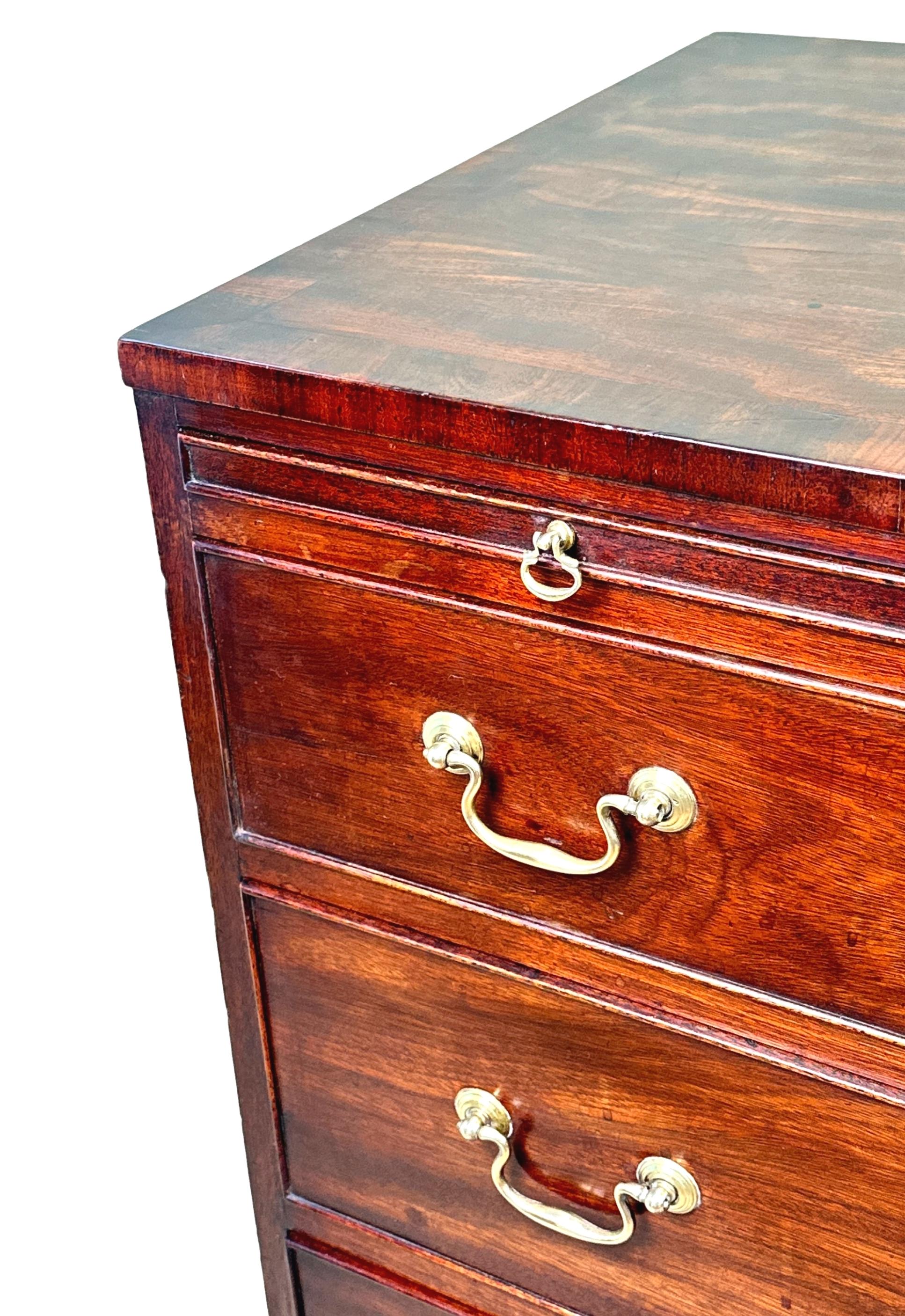 English Small Georgian Mahogany Chest Of Drawers For Sale