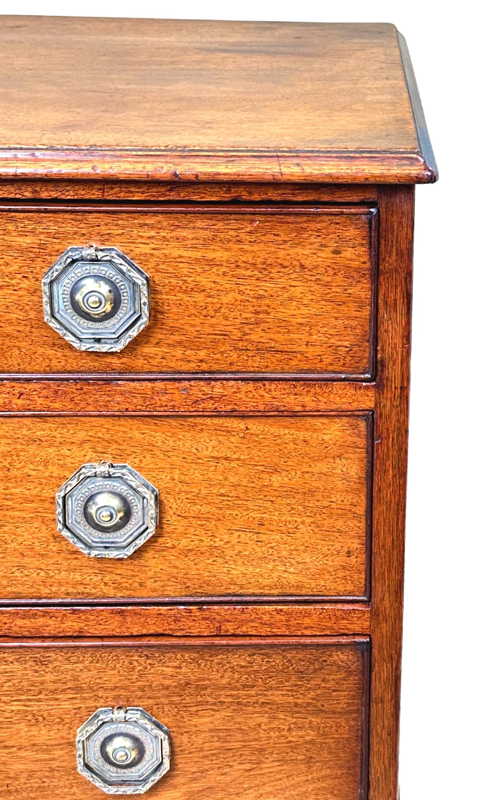 18th Century Small Georgian Mahogany Chest Of Drawers For Sale