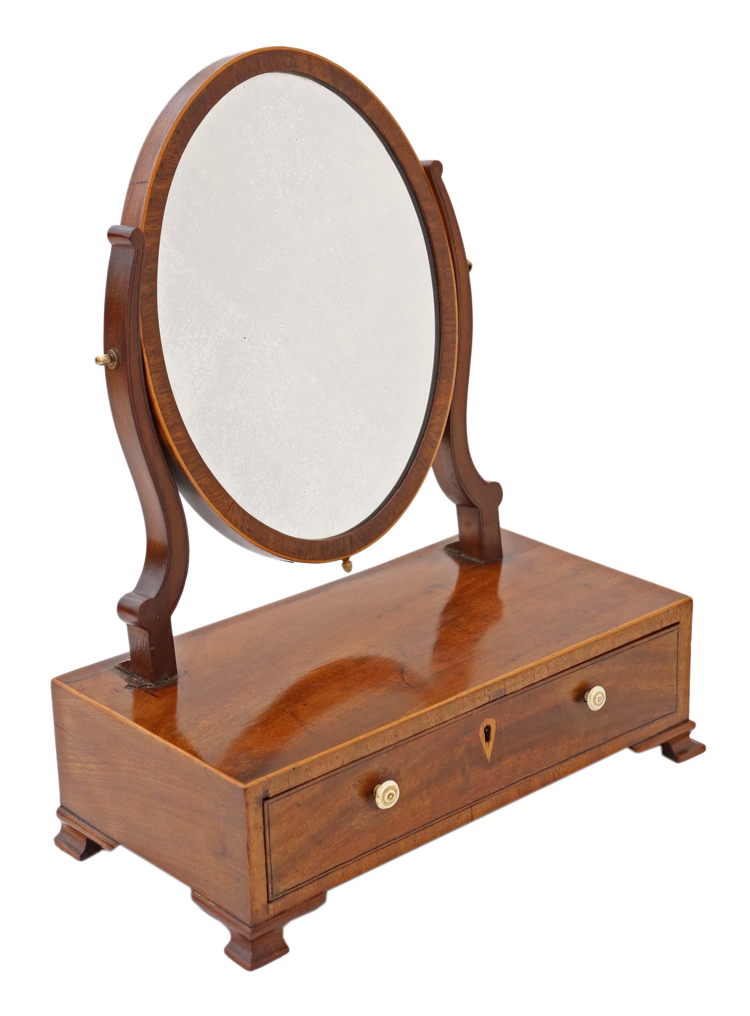 Early 19th Century Small Georgian Mahogany Dressing Table Swing Mirror, circa 1800