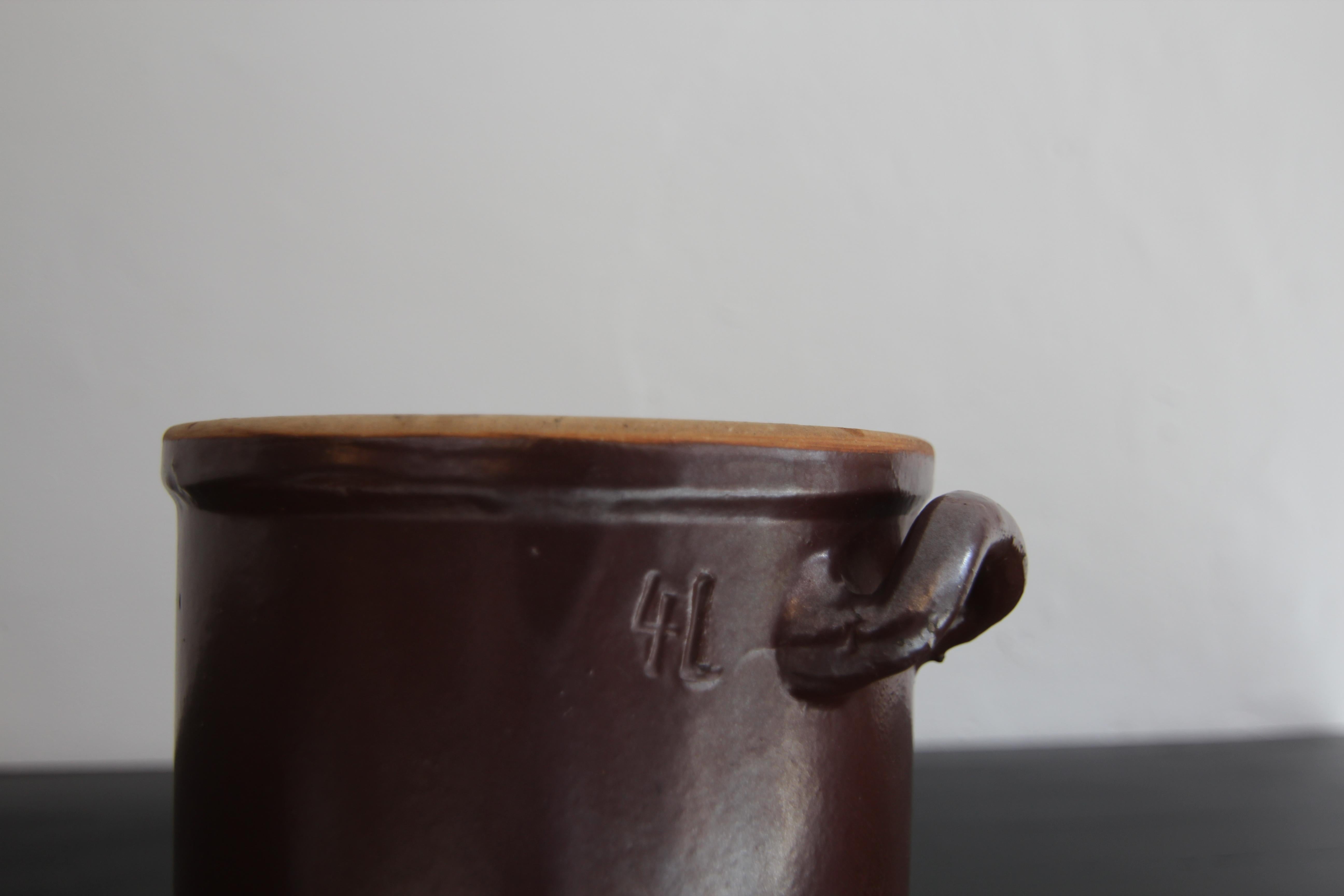 Piccolo vaso tedesco in gres marrone in vendita 2
