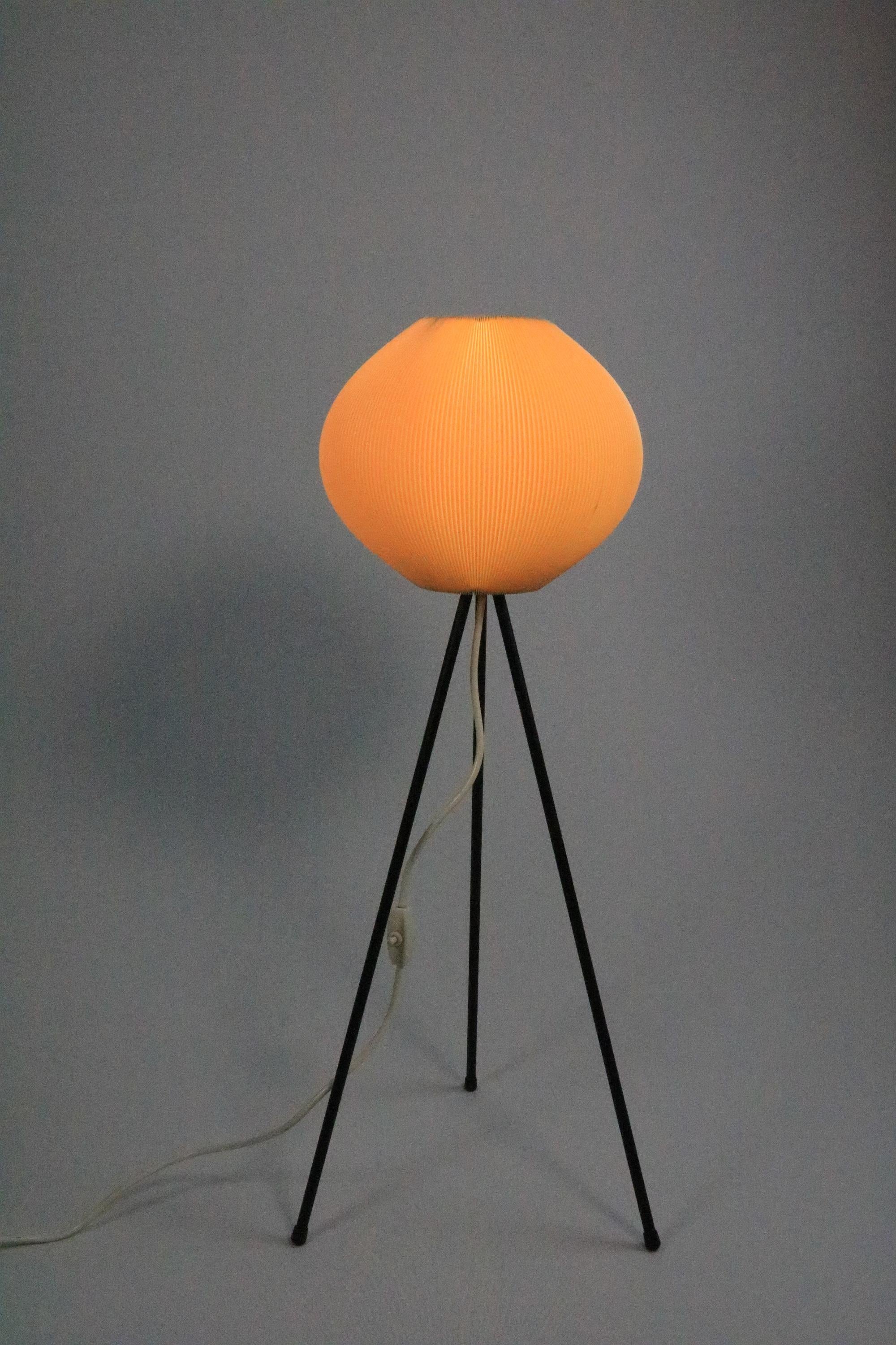 Small German Midcentury Tripod Floor Lamp, Plissee Lampshade, 1950s 1960s In Good Condition In Berlin, BE