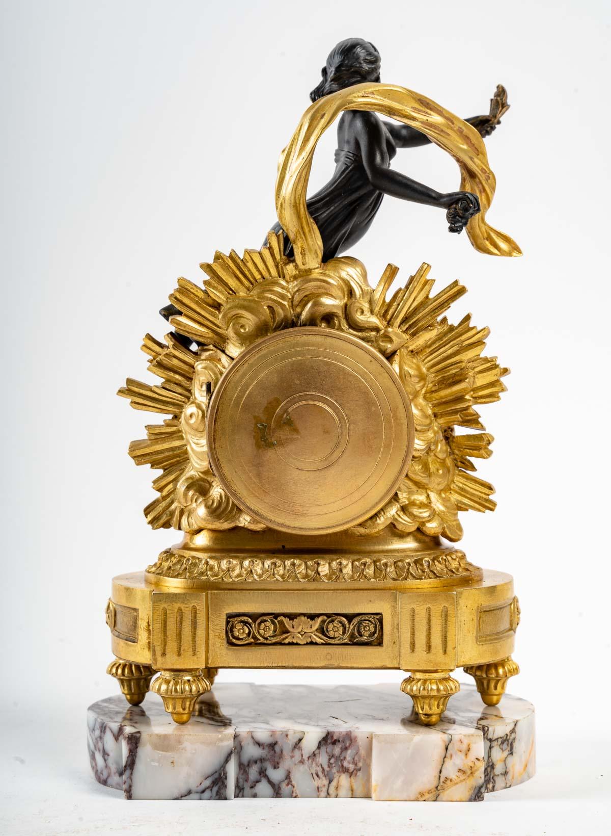 Small Gilt Bronze and Patinated Bronze Clock, 19th Century 1