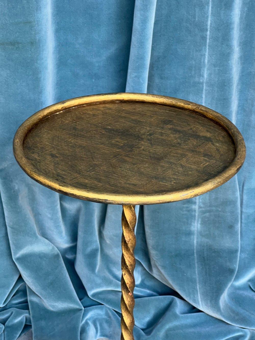 Small Gilt Iron Drinks Table with Twisted Stem In Good Condition In Buchanan, NY