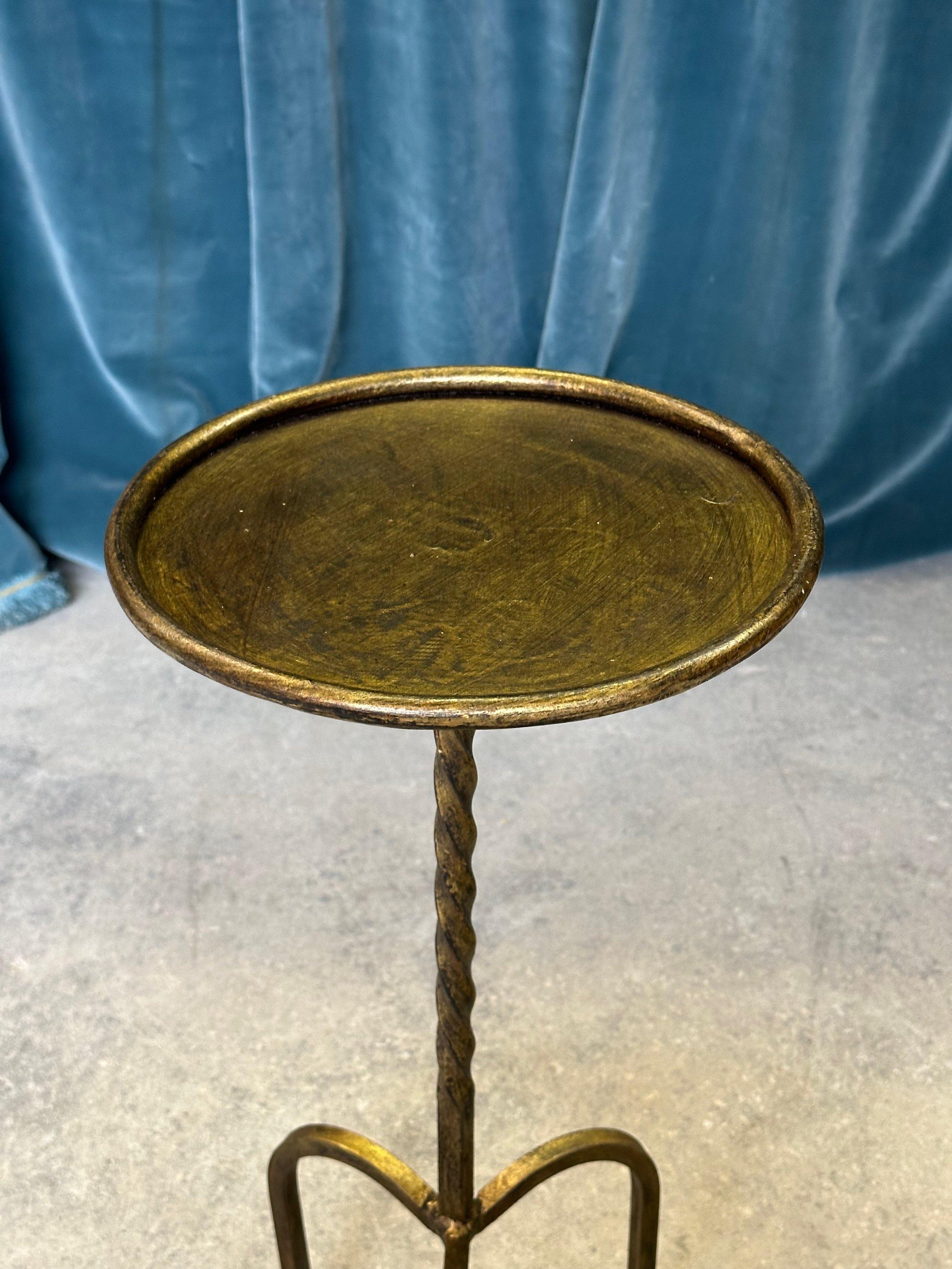 Small Gilt Metal Drinks Table with Twisted Stem For Sale 1