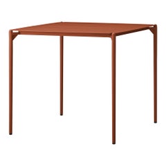 Small Ginger Bread Minimalist Table