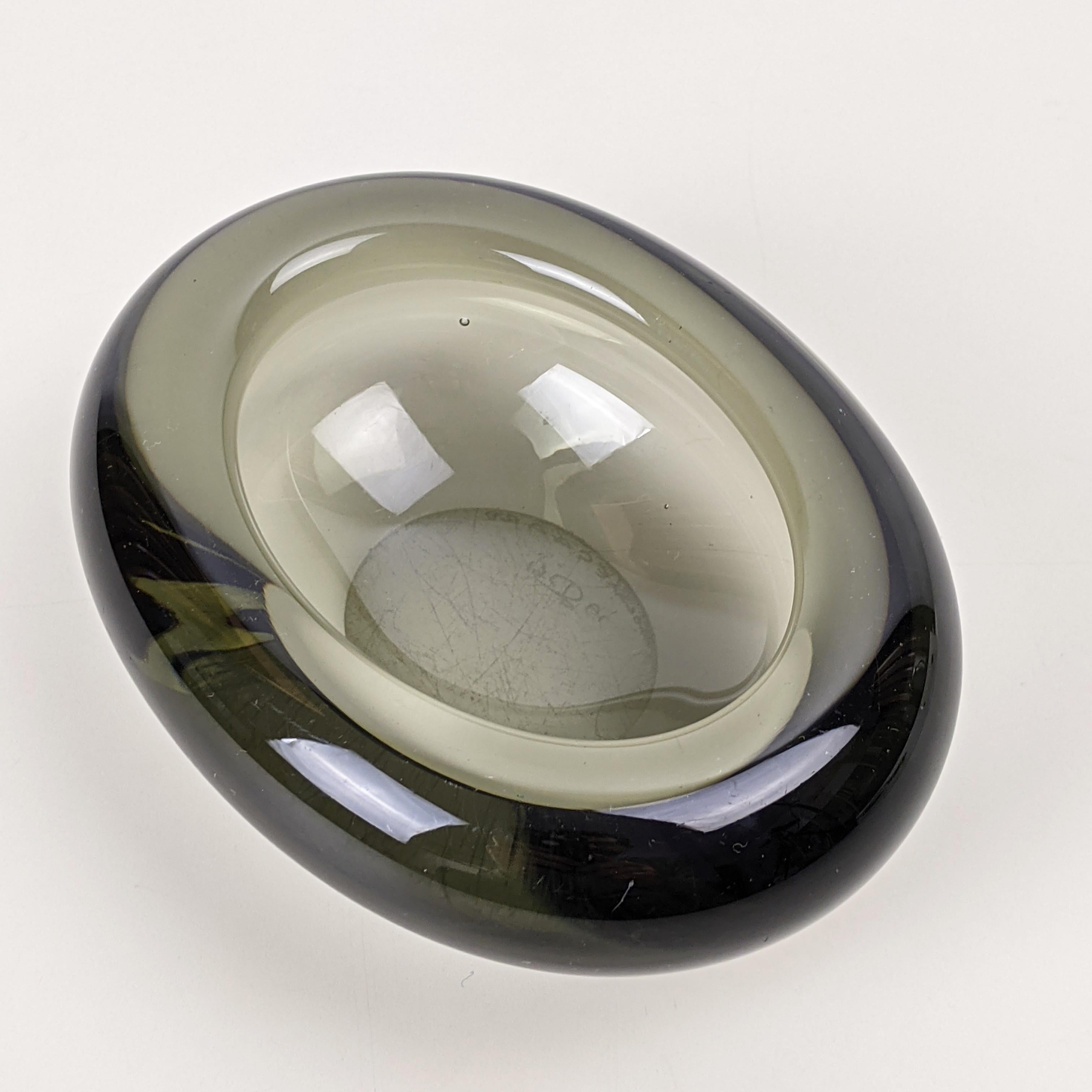 Small Glass Bowl by Per Lütken for Holmegaard, C. 1960 In Good Condition In London, GB