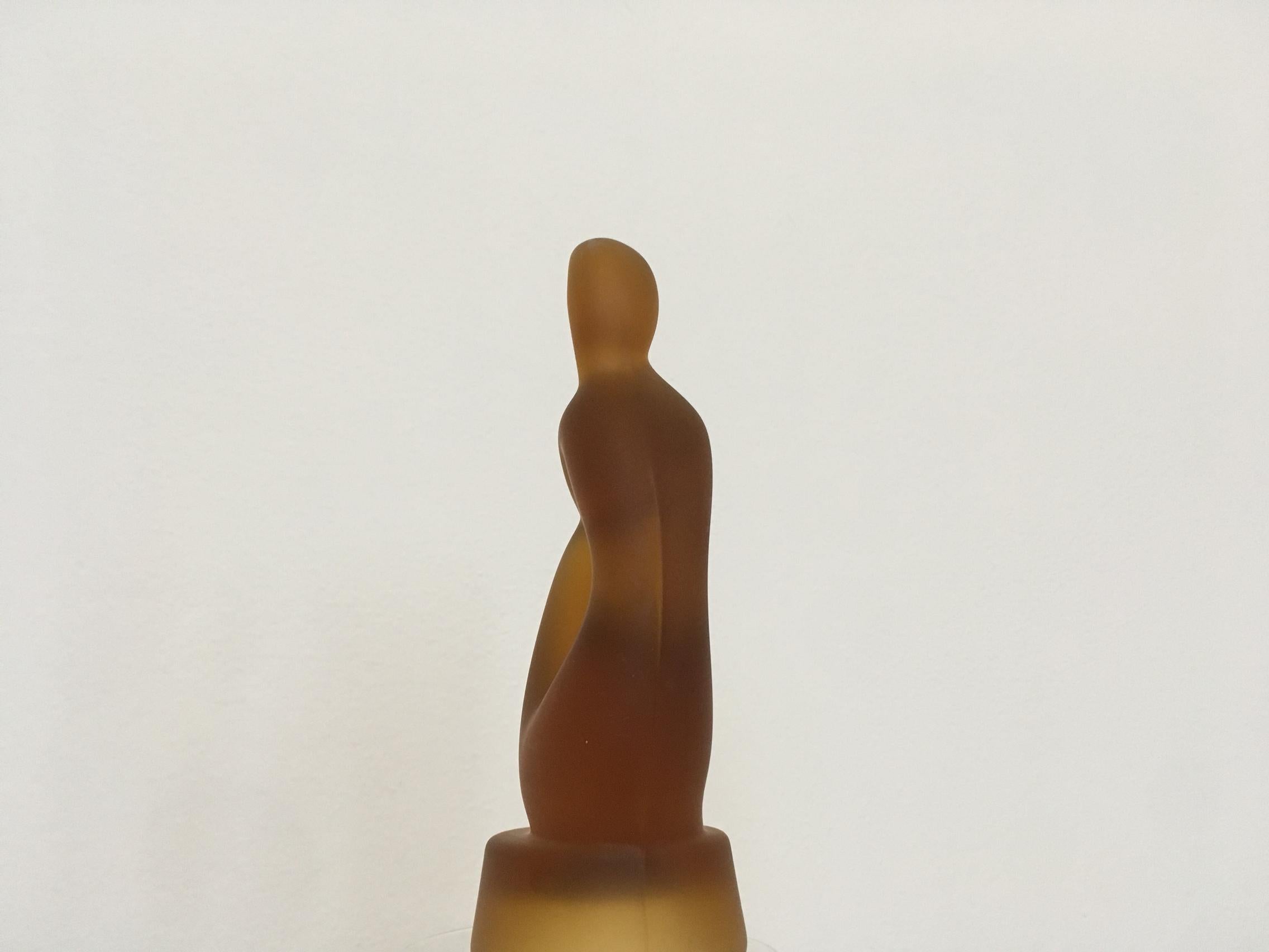 Small glass sculpture by Jitka Forejtova - 1970s In Good Condition For Sale In Praha, CZ