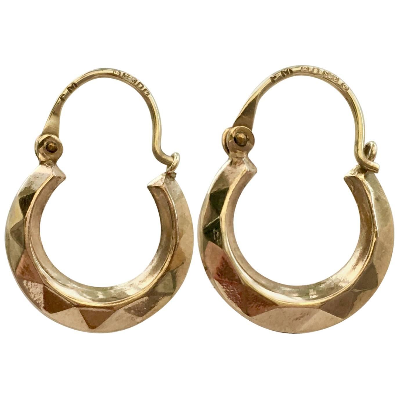 Small Gold Hoops 1980s Vintage Jewelry Faceted Dainty Hoop Earrings