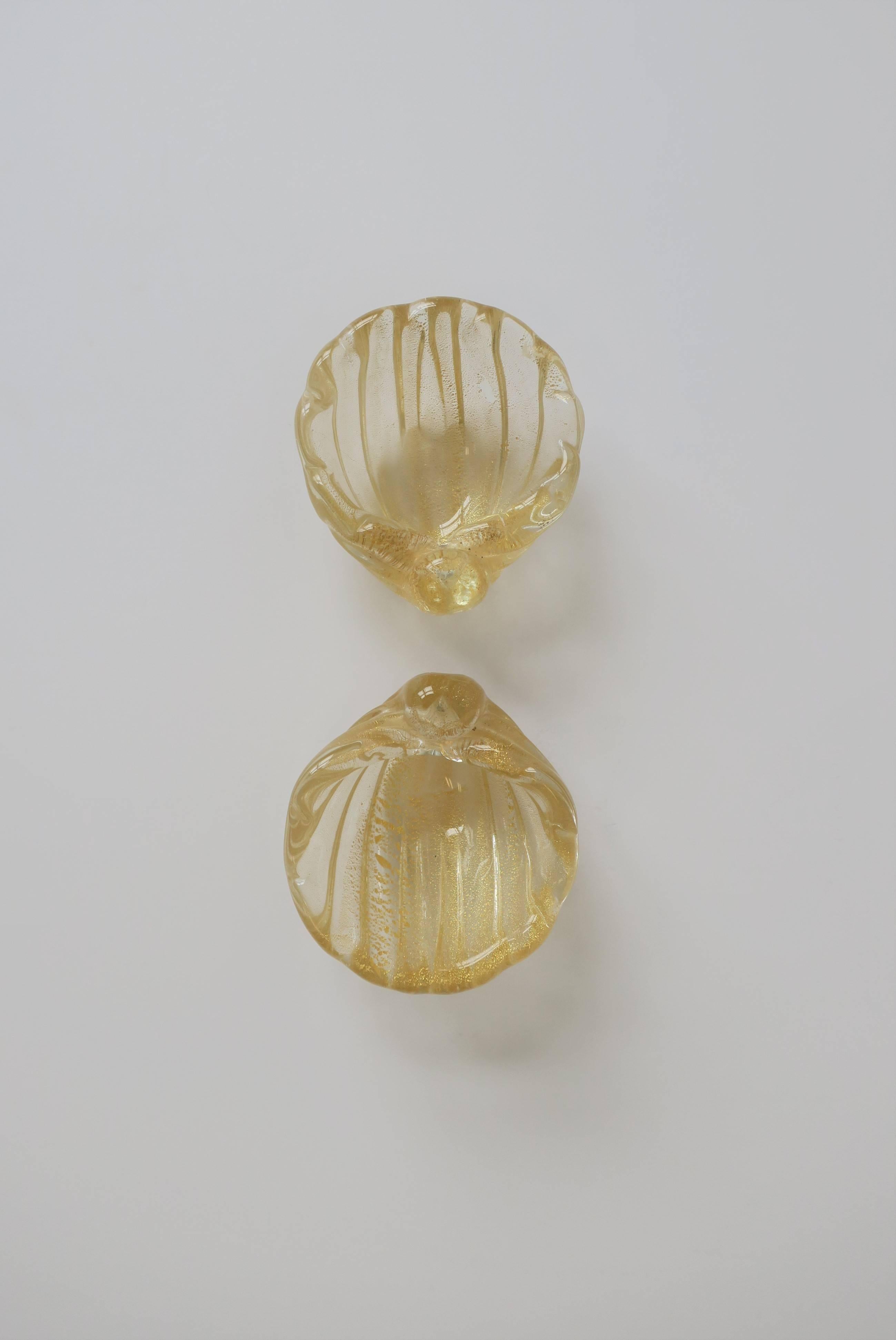 Italian Murano Gold Art Glass Seashell Form Bowl Jewelry Dish 8