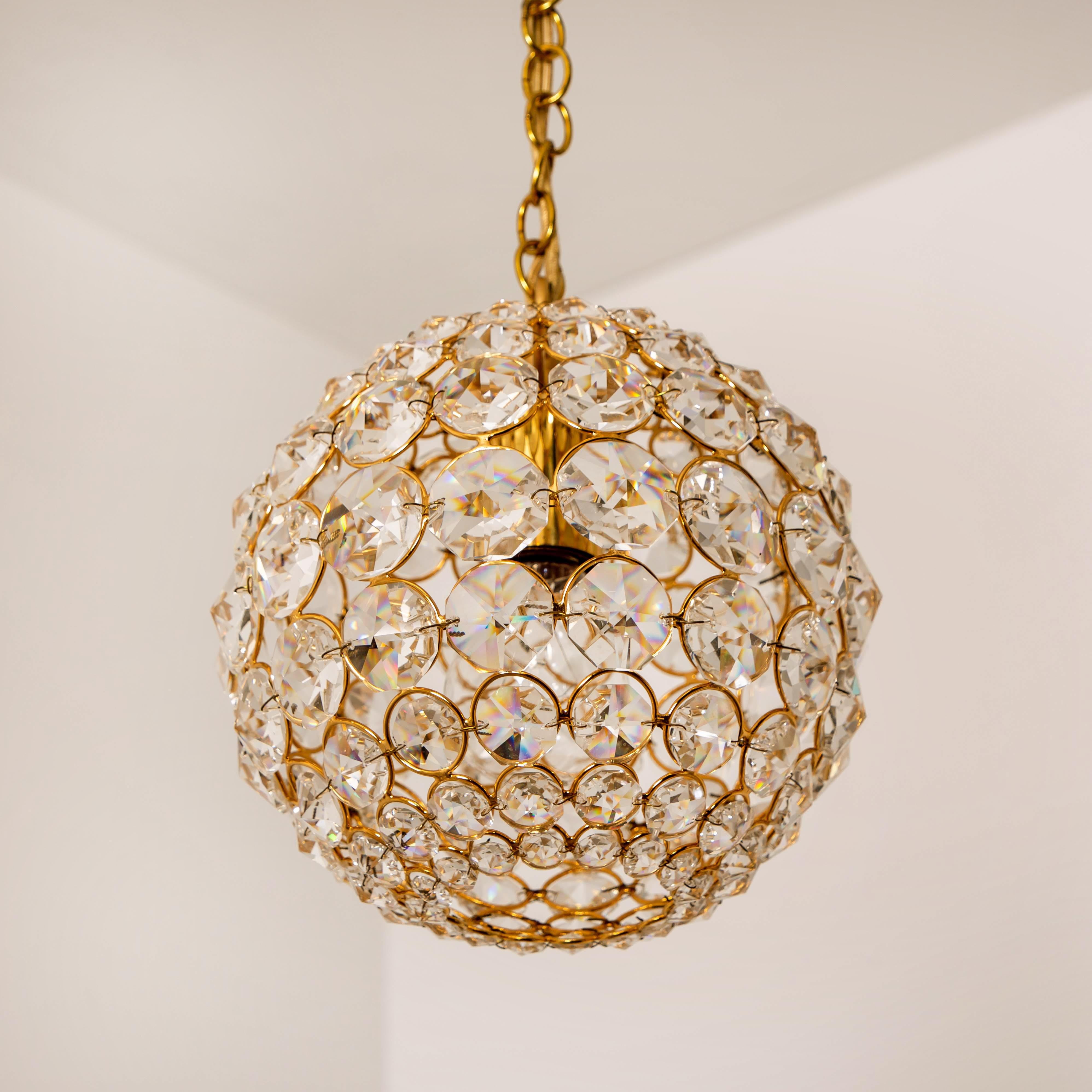 Small Gold-Plated Brass and Crystal Pendant Lamp from Palwa, 1960s 4