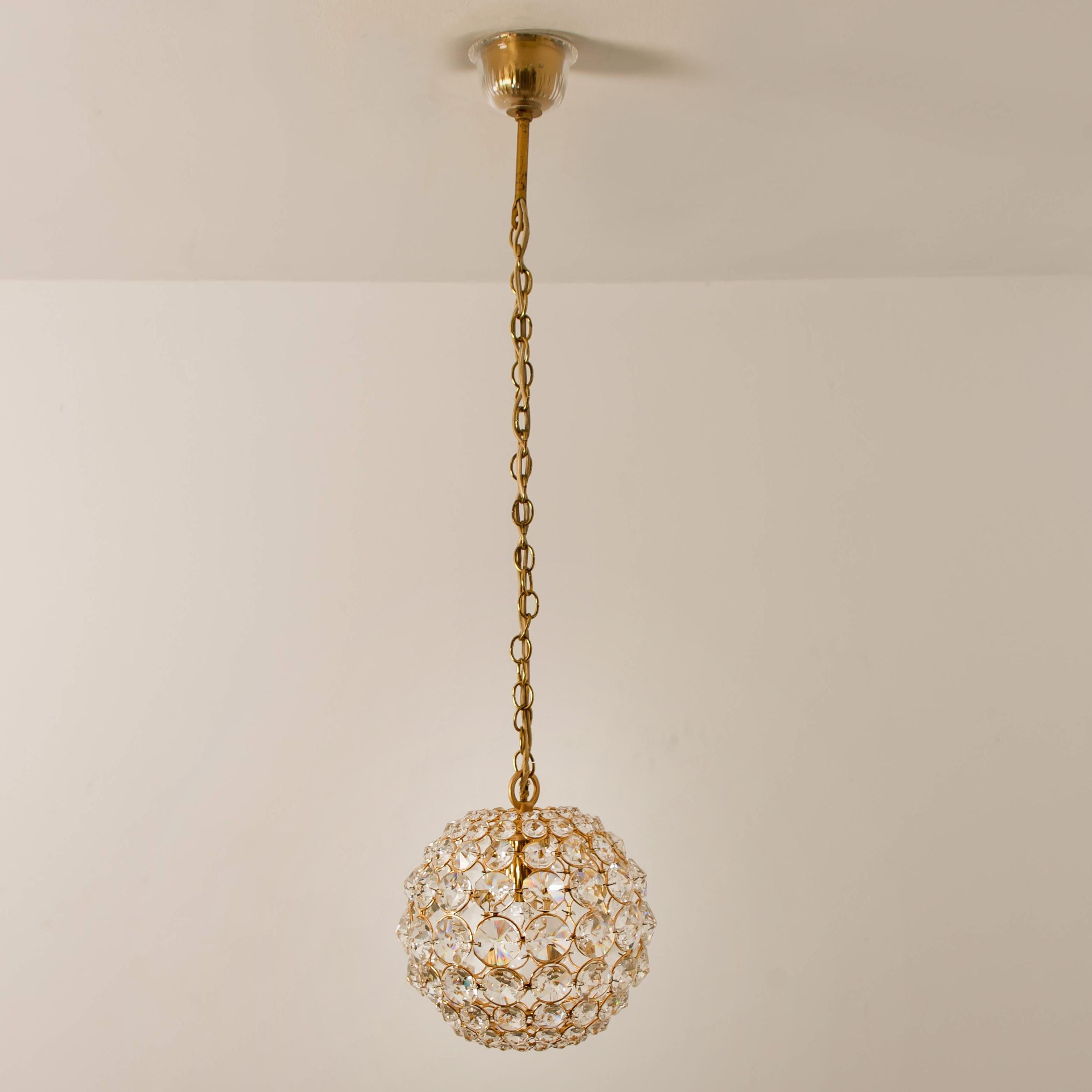 Small Gold-Plated Brass and Crystal Pendant Lamp from Palwa, 1960s 1