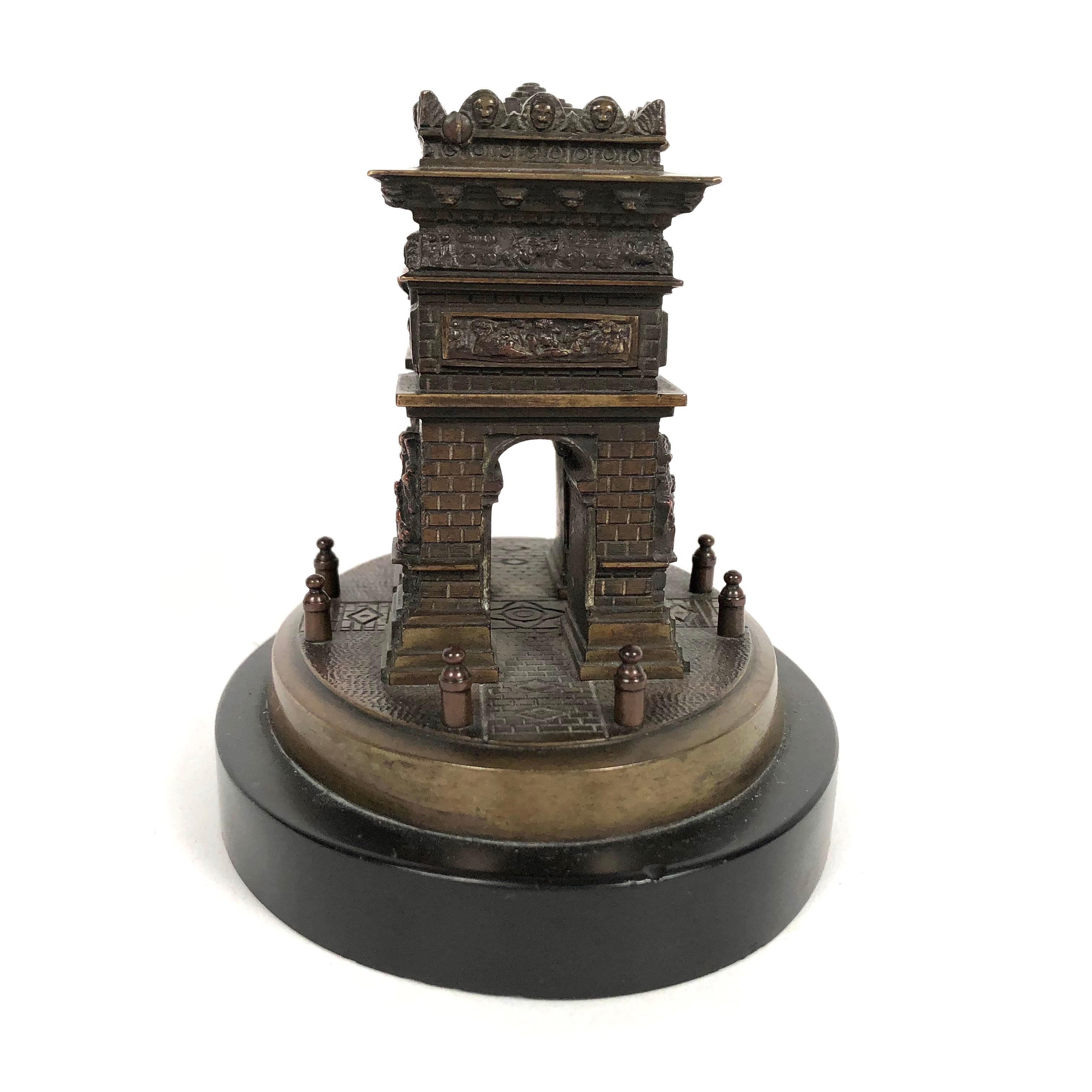 arc de triomphe model
