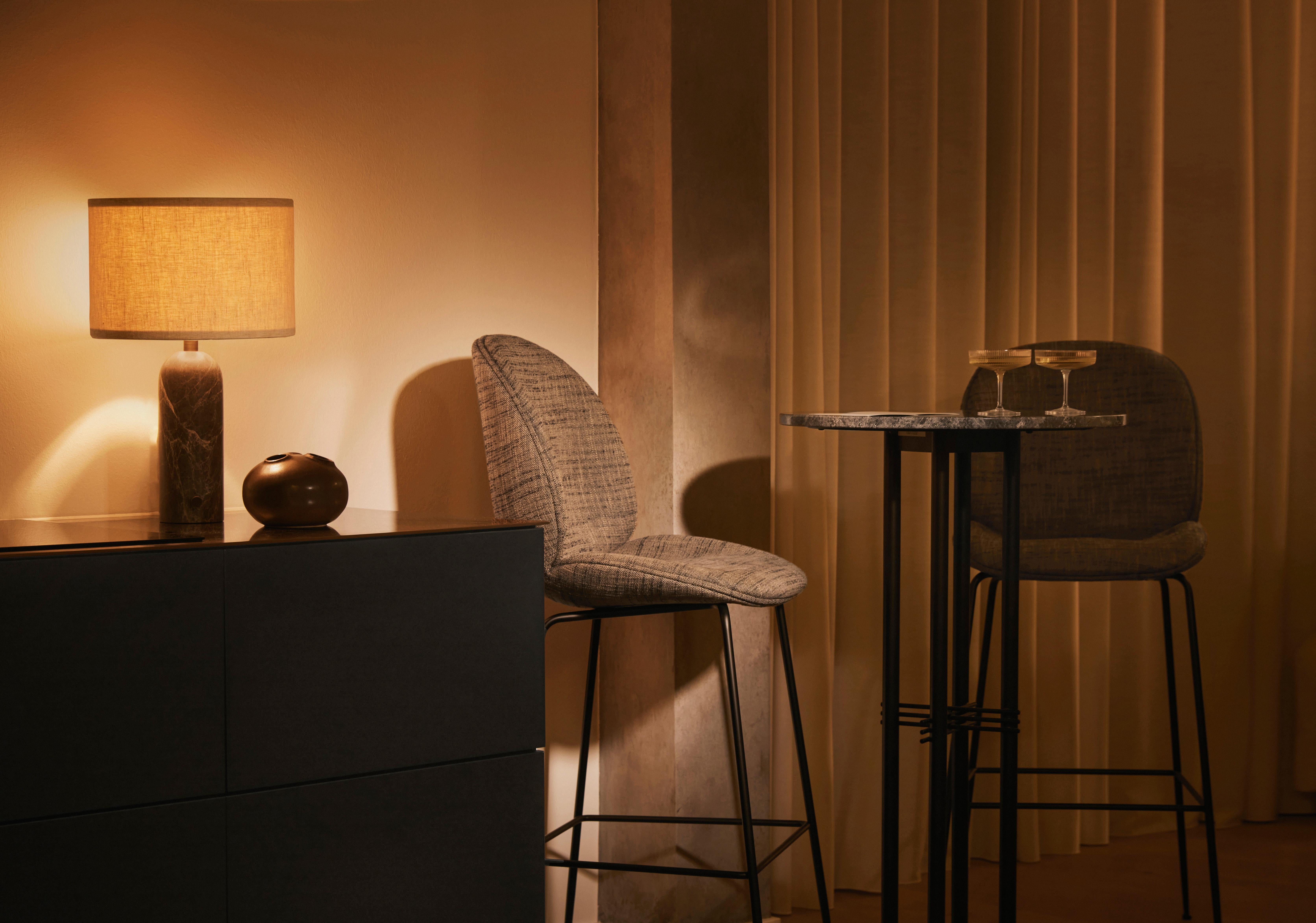 Tischlampe „Gravity“ aus Marmor von Space Copenhagen für Gubi in Schwarz (21. Jahrhundert und zeitgenössisch) im Angebot