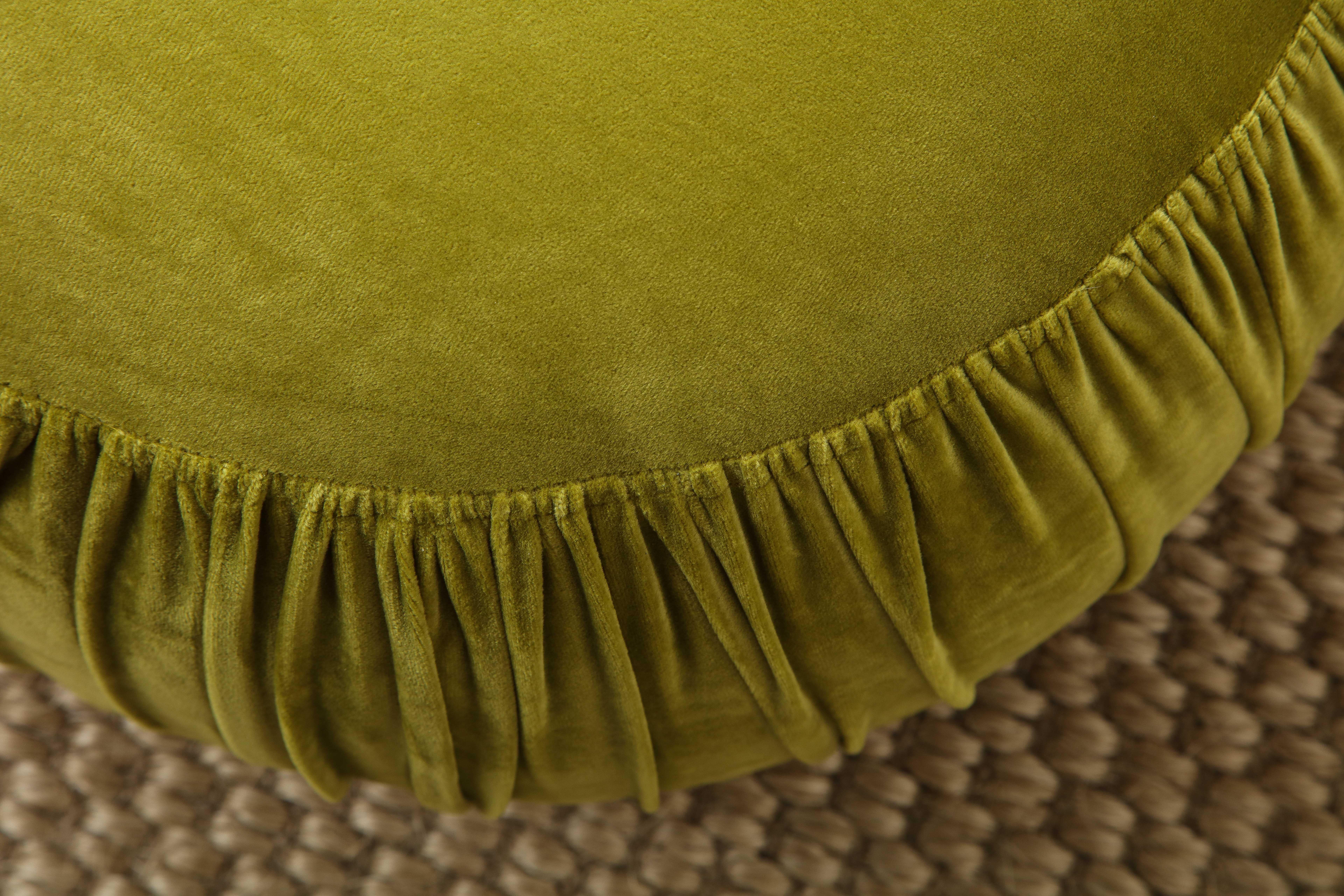 Velvet Small Green Pouf