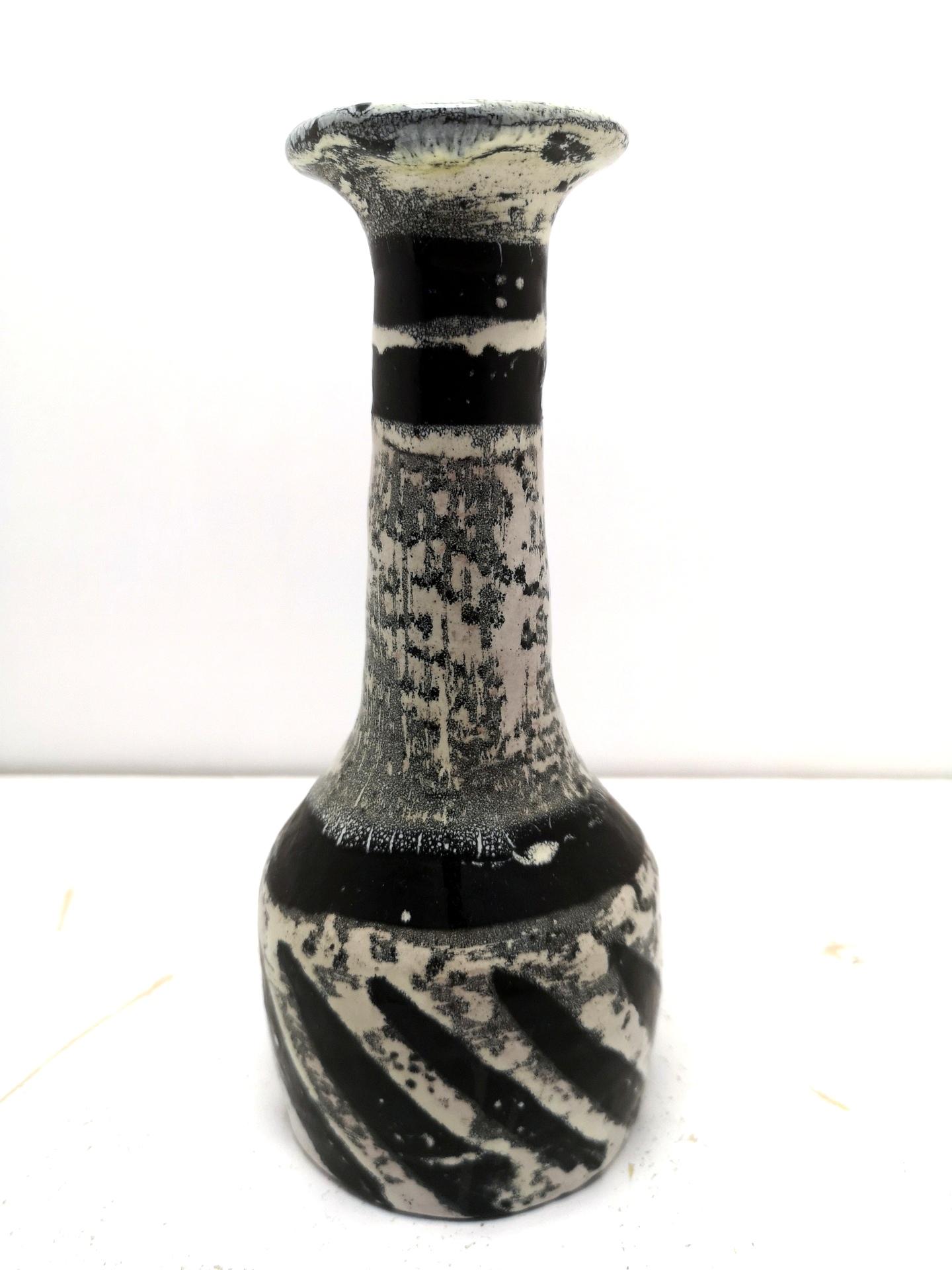 Hungarian Small Greyscale Mid-Century Modern Vase by Livia Gorka, 1970s For Sale