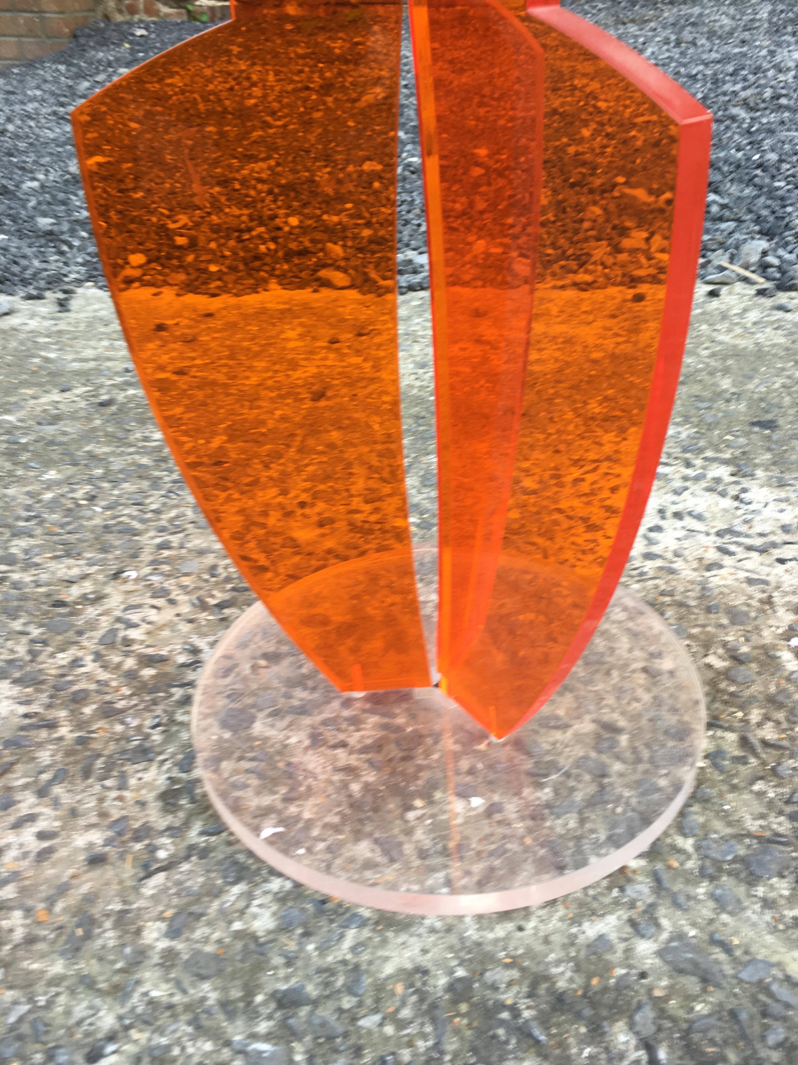 Mid-Century Modern Small Gueridon in Lucite, circa 1970-1980 For Sale