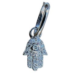 Small Hamsa Pave Pendant in White Gold