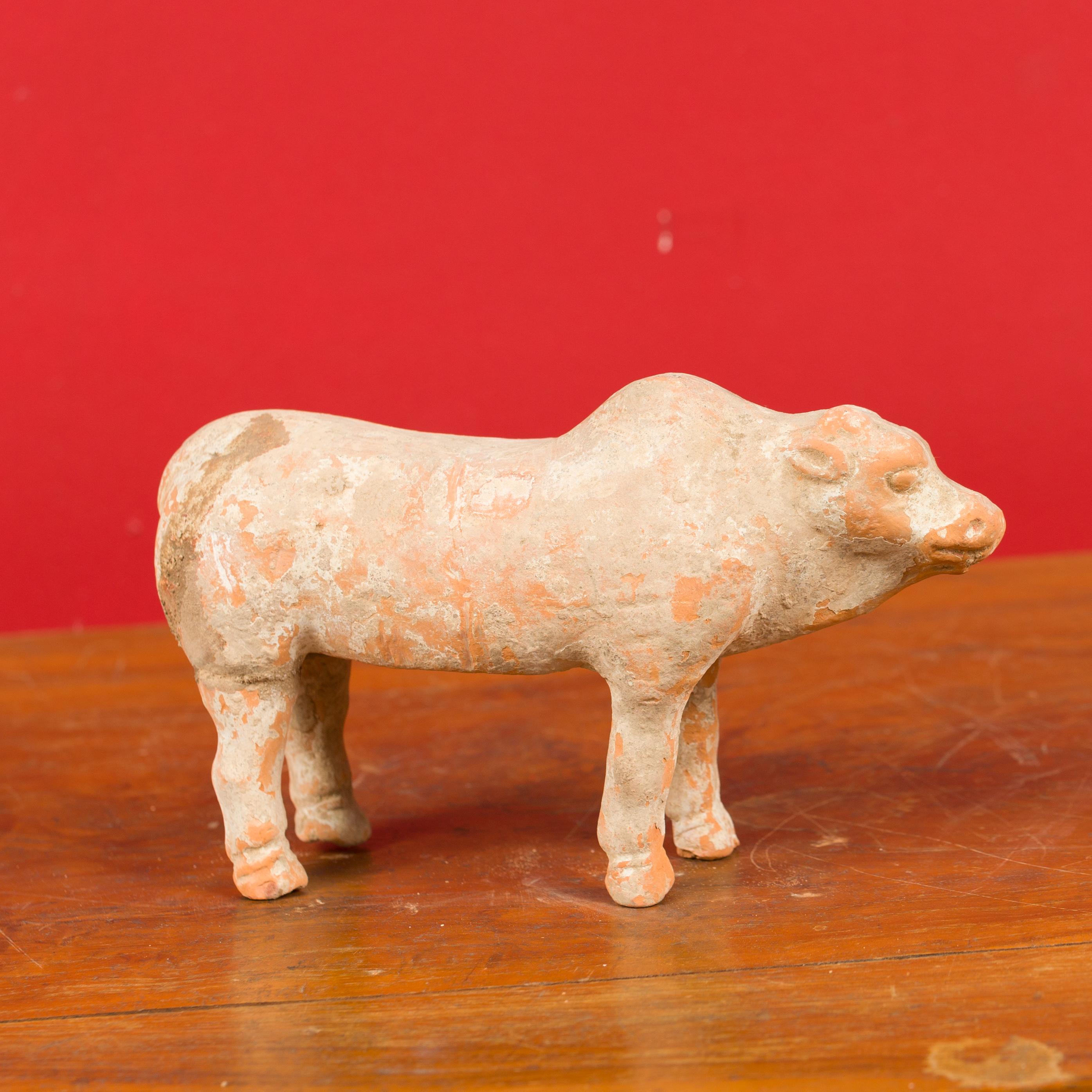 Small Han Dynasty Terracotta Brahman Cattle Mingqi, circa 202 BC-200 AD In Good Condition In Yonkers, NY