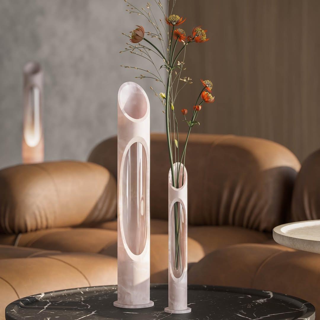 Kleine handgefertigte Vase aus Bianco Arabescato-Marmor Armonia S von Jacopo Simonetti (Italienisch) im Angebot