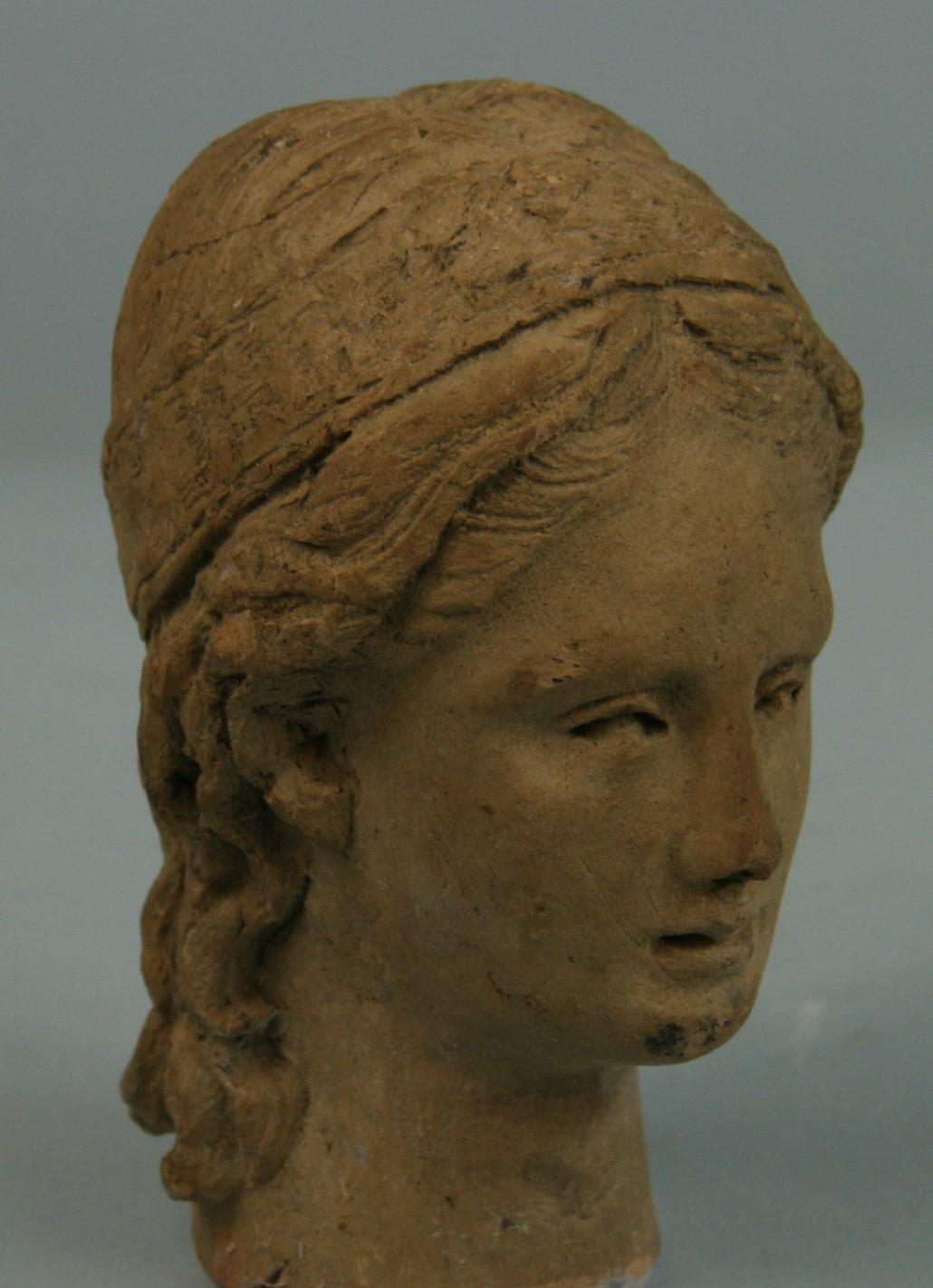 3-564 artist made terracotta sculpture of a Roman Patrician woman.