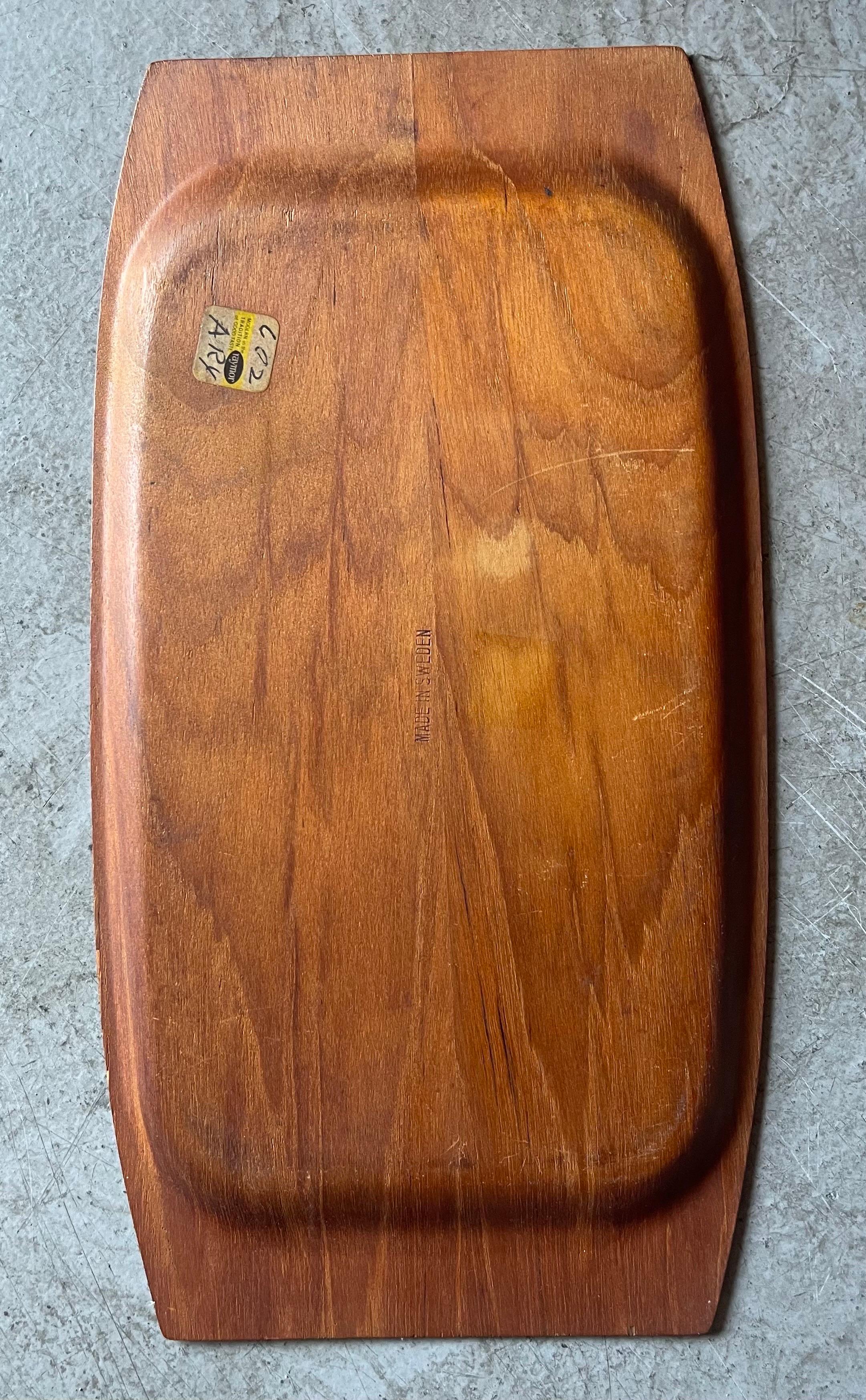Small Hand-Painted Teak Serving Tray by Raymor For Sale 3