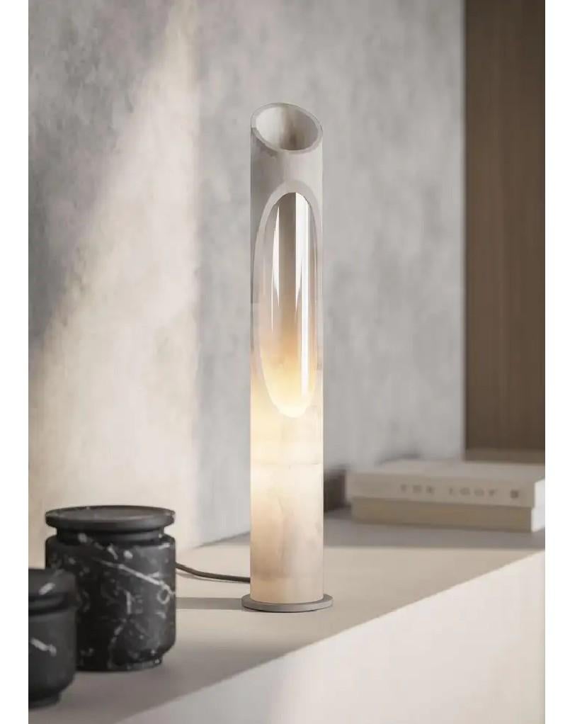 Kleine handgefertigte weiße milchige Onice Bianco Onyx Armonia Lampe S, Jacopo Simonetti (Italienisch) im Angebot