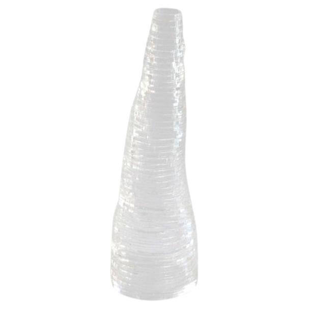 Handgefertigte Stratum Tempus-Vase aus hellem Acryl von Daan De Wit im Angebot