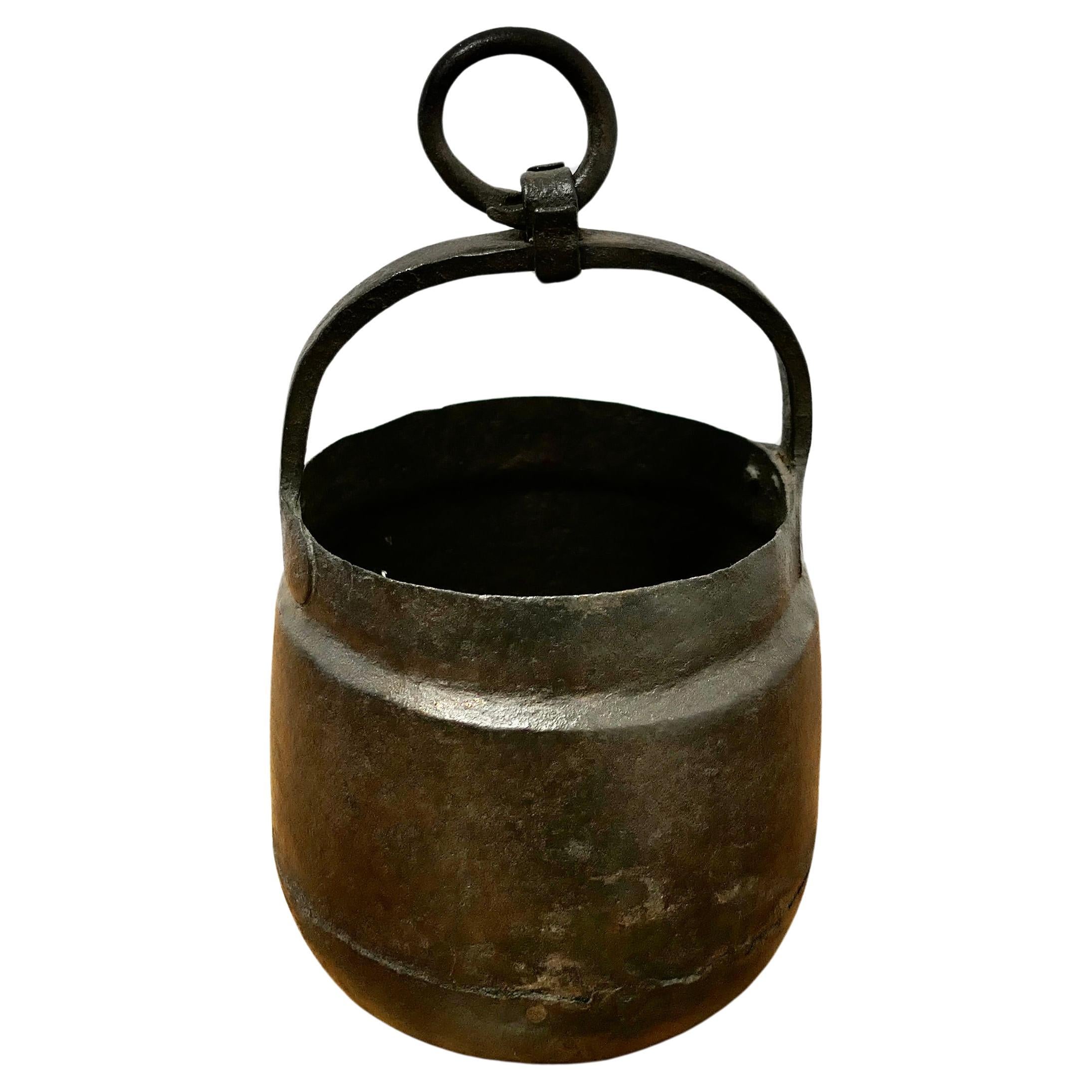 Small Heavy Hand Forged Iron Bucket   This is a lovely small bucket For Sale