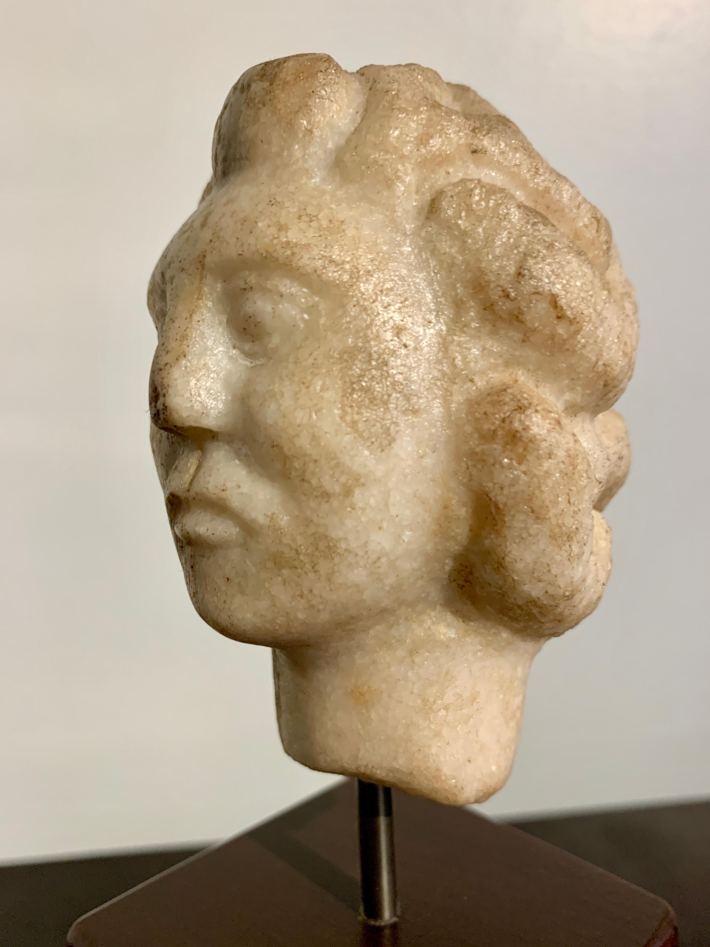 Small Hellenistic Parthian Marble Head of a Man, circa 2nd to 1st Century BC For Sale 4