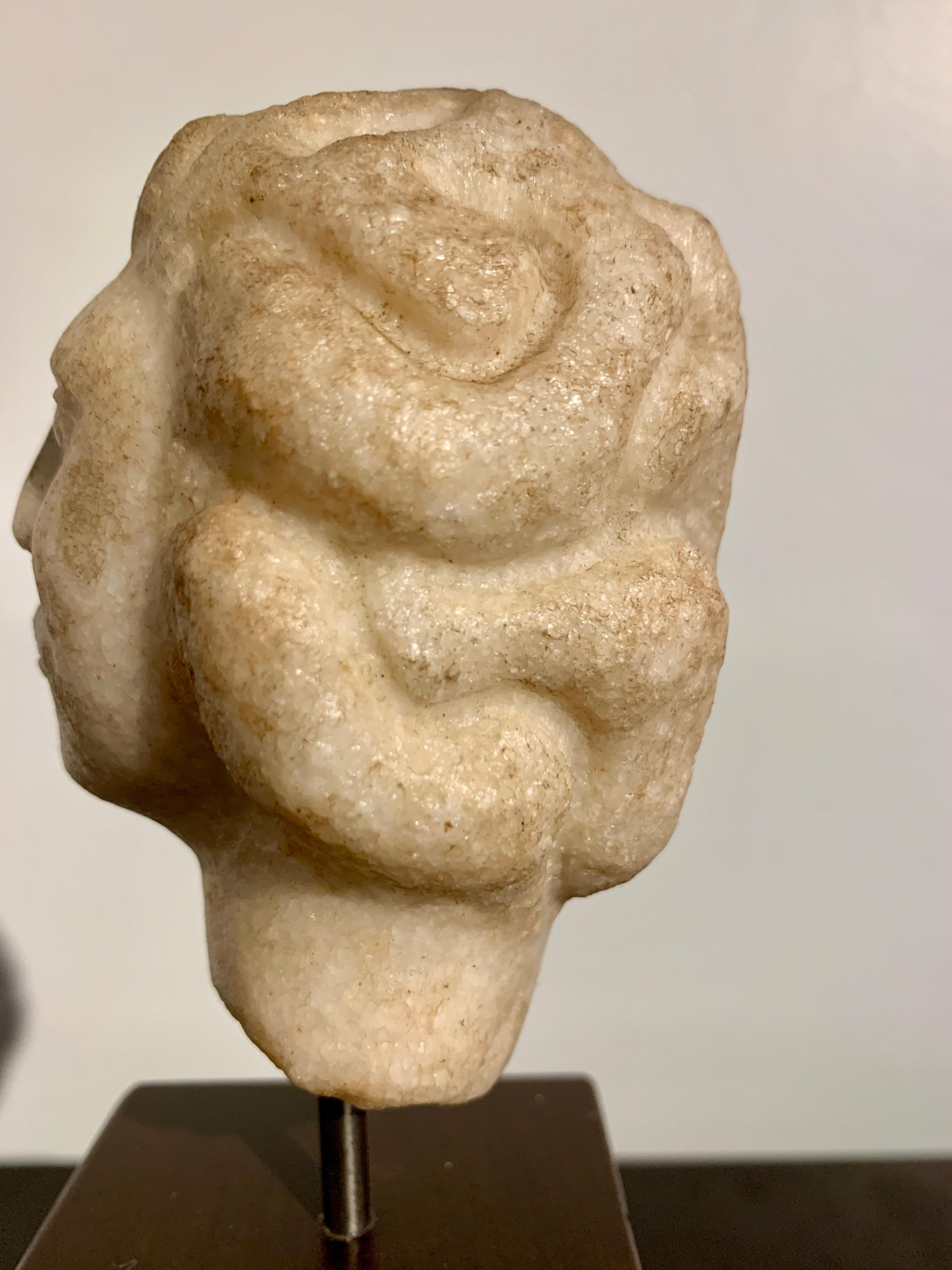 Small Hellenistic Parthian Marble Head of a Man, circa 2nd to 1st Century BC For Sale 5