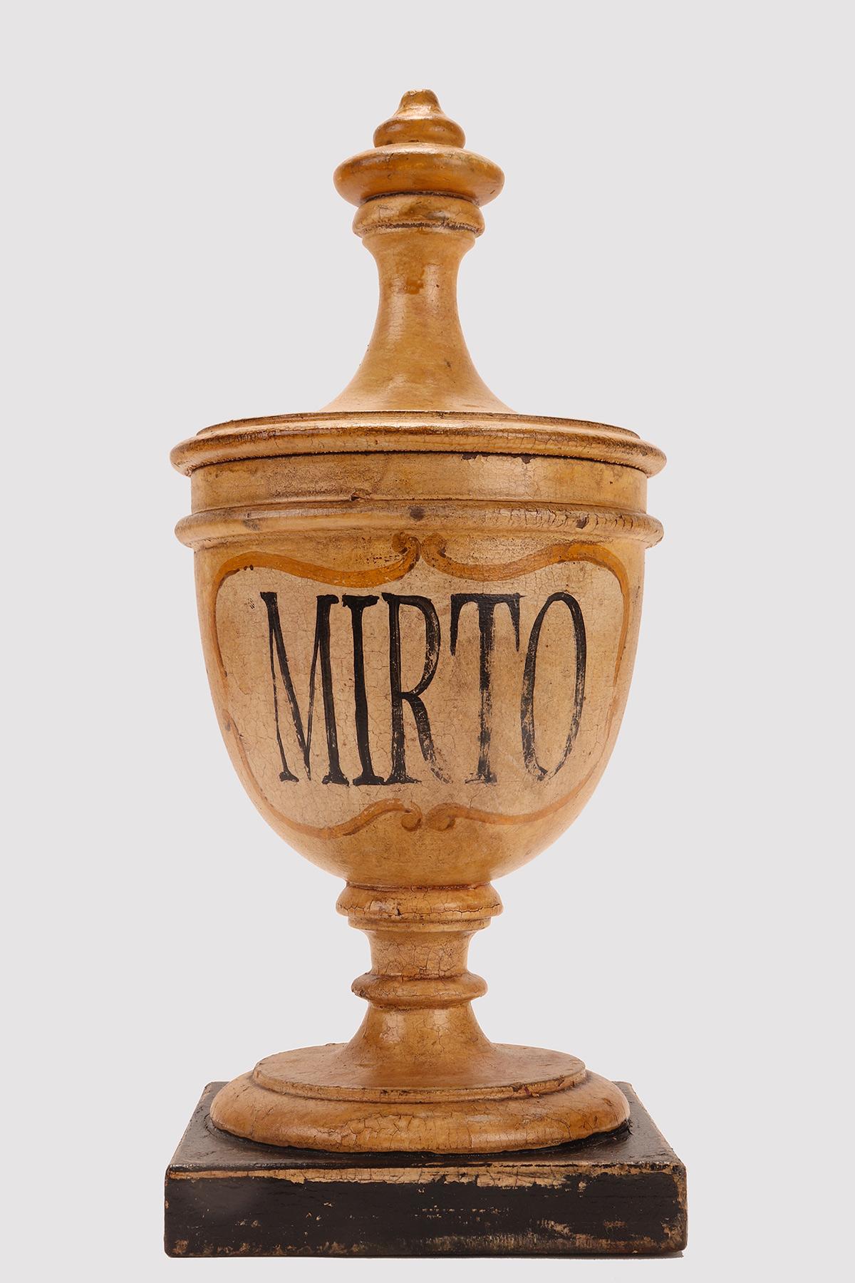 Small herbalist pharmacy wooden jars, Italy 1870. For Sale 1