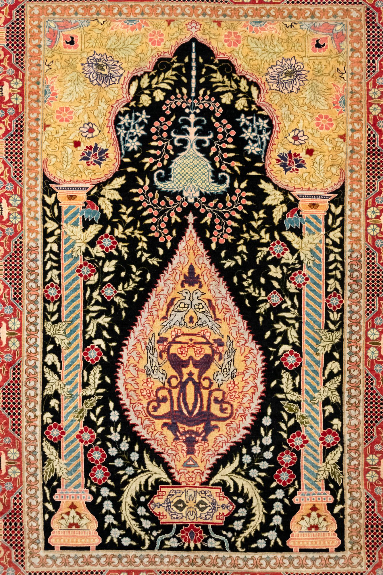 Very fine hand knotted small Turkish pure silk Hereke rug.



 