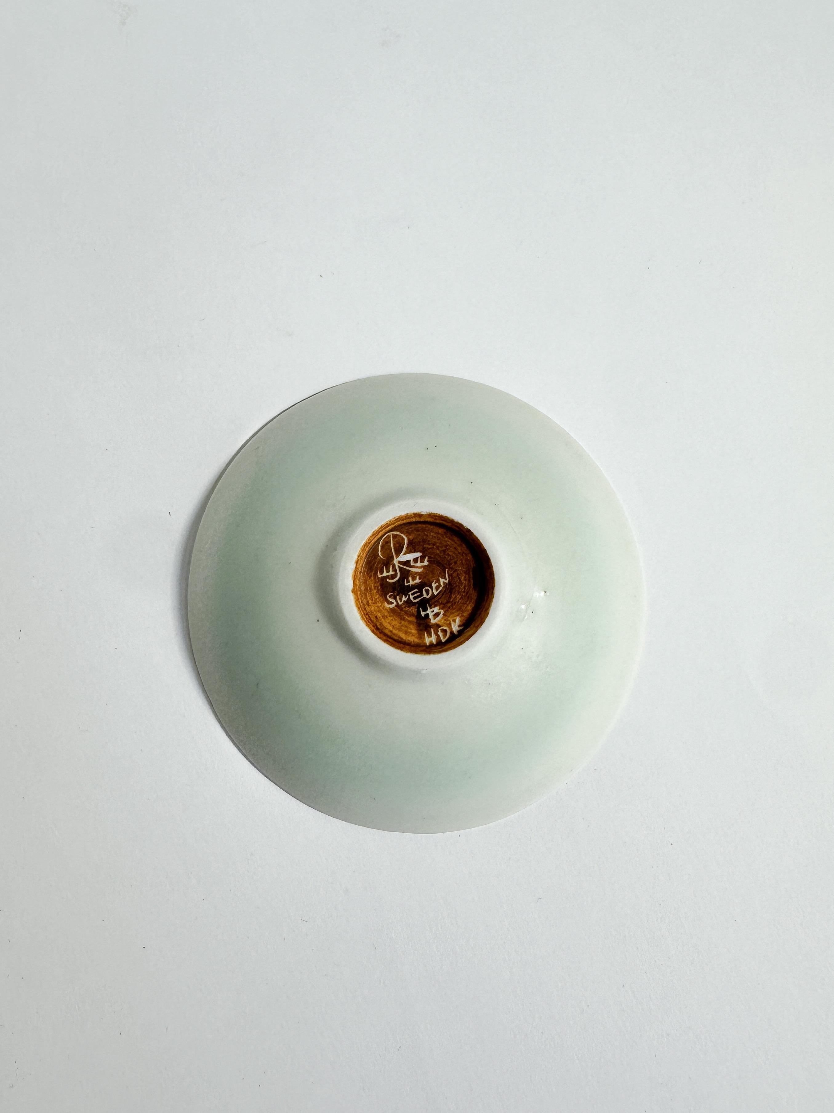 Small Hertha Bengtson Stoneware Bowl Pattern Rörstrand Swedish Pottery Design For Sale 1