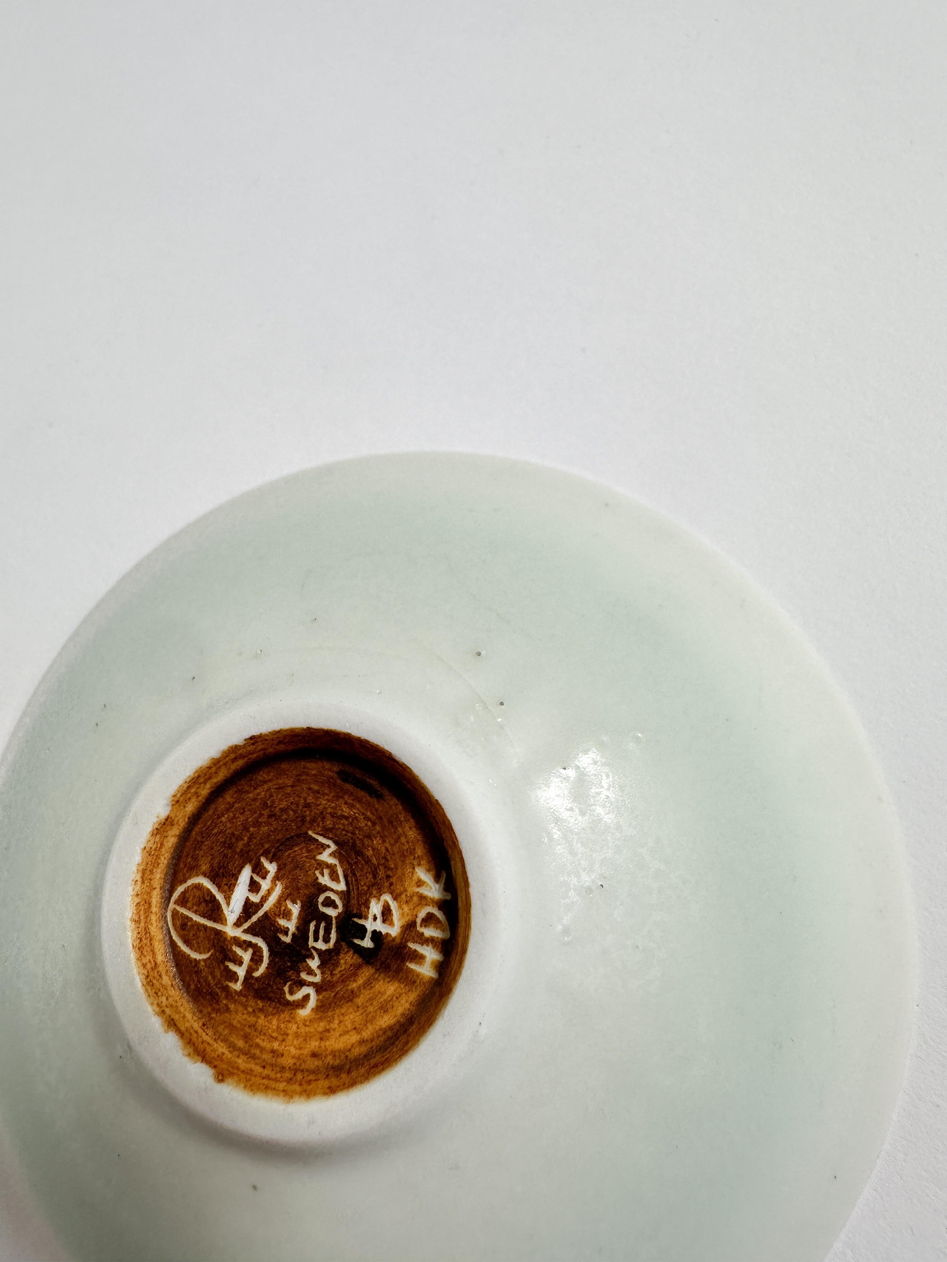 Small Hertha Bengtson Stoneware Bowl Pattern Rörstrand Swedish Pottery Design For Sale 2