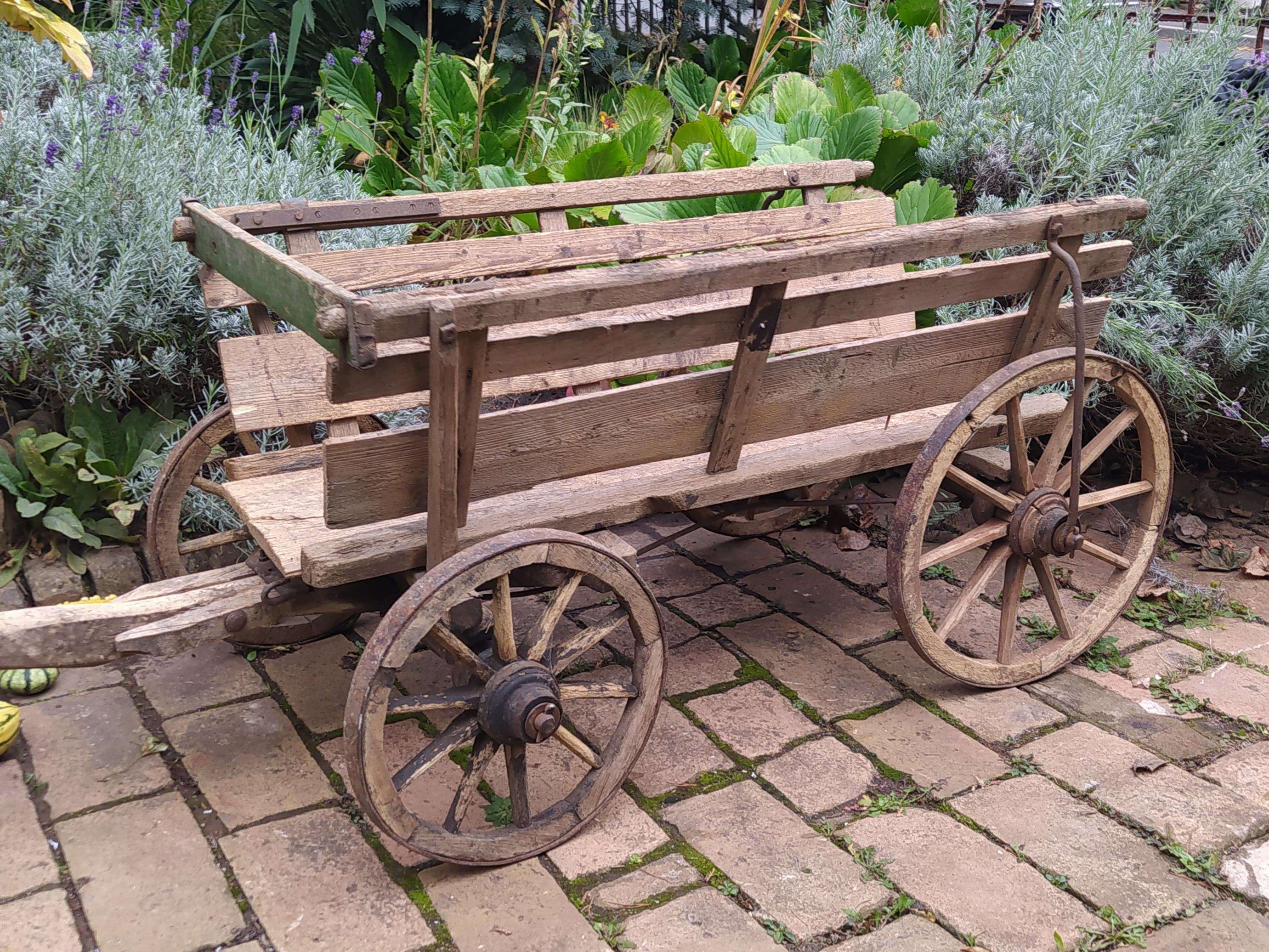 Petit wagon historique Abîmé - En vente à Praha, CZ