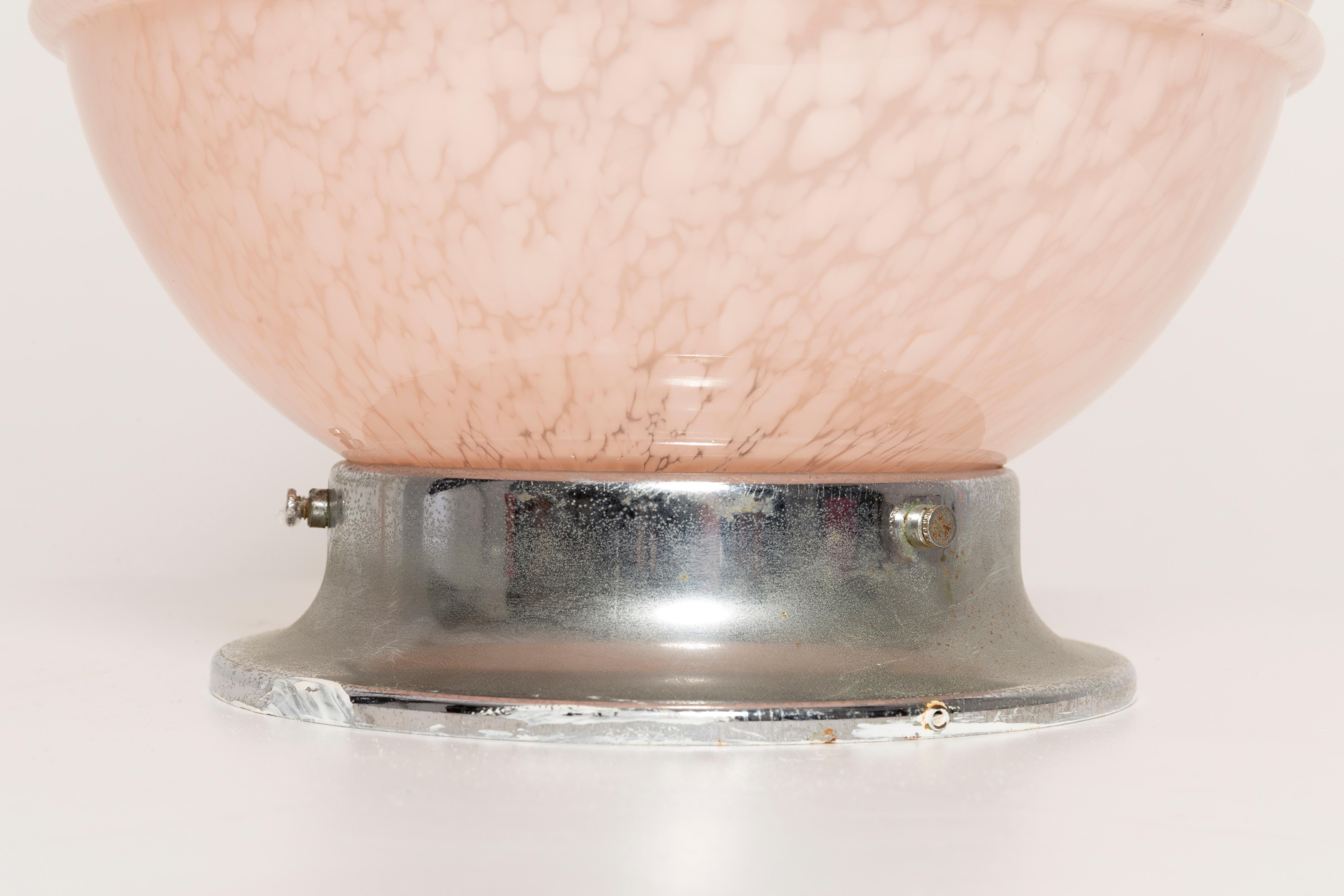 Small Hollywood Regency Ceiling Lamp, Light Pink Murano Glass, Italy, 1960s In Good Condition In 05-080 Hornowek, PL