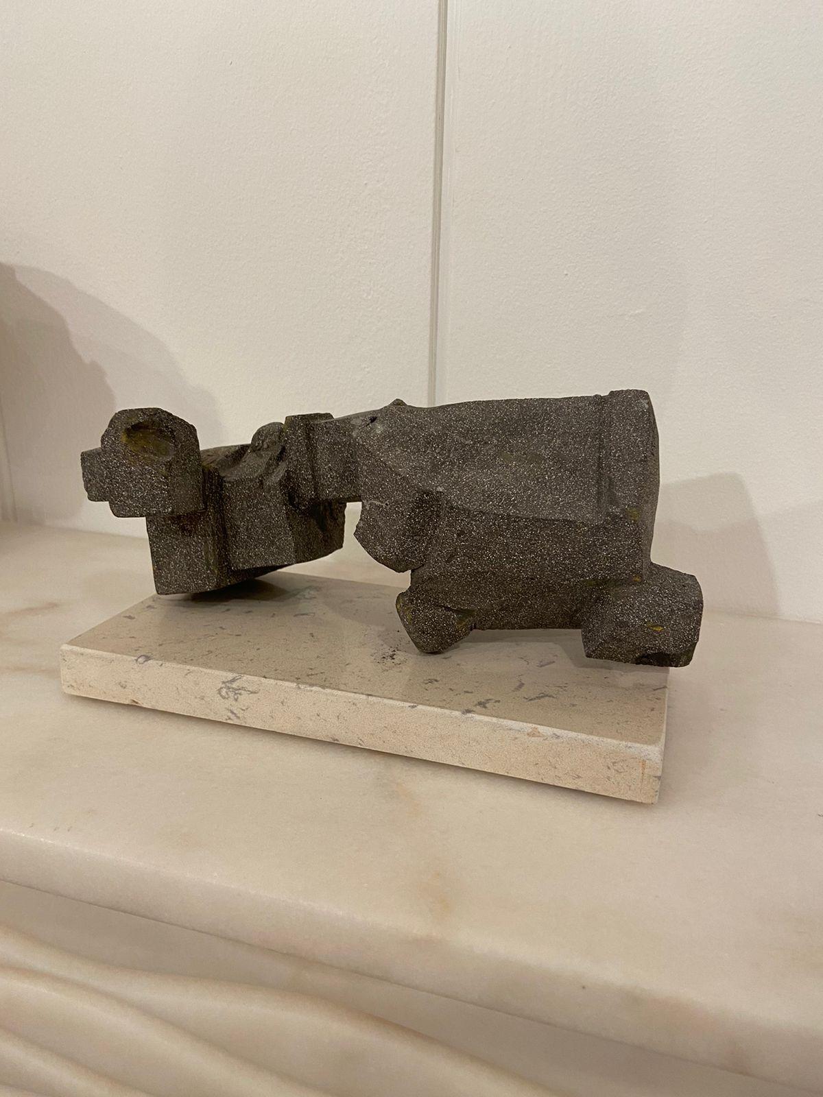  Horizontal grey sculpture by Ignacio Jaramillo Villar  For Sale 2