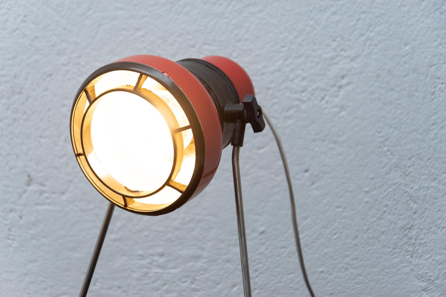 Small Hungarian Adjustable Table Lamp, 1970's For Sale 4