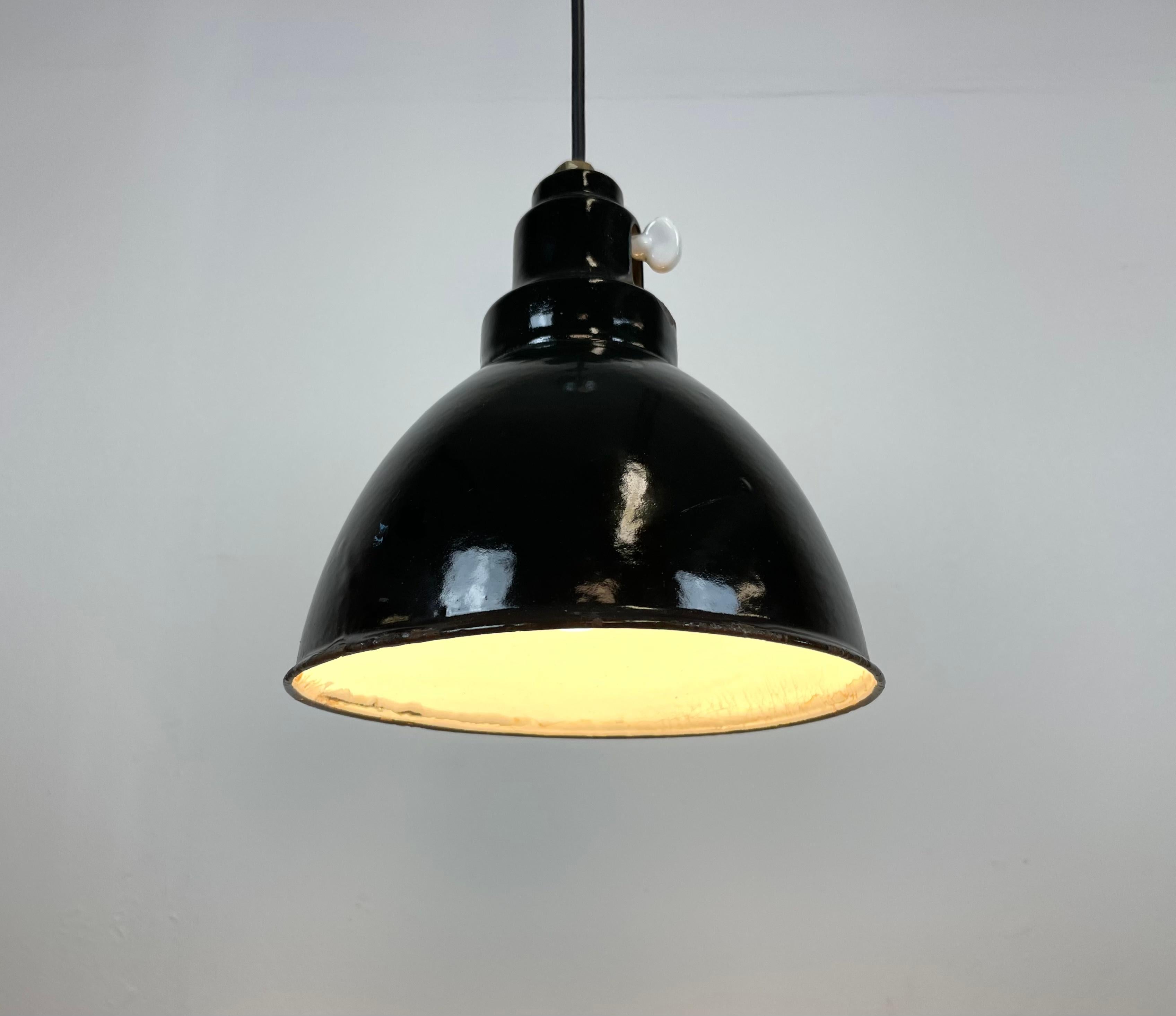 Small Industrial Black Enamel Pendant Lamp, 1950s For Sale 3