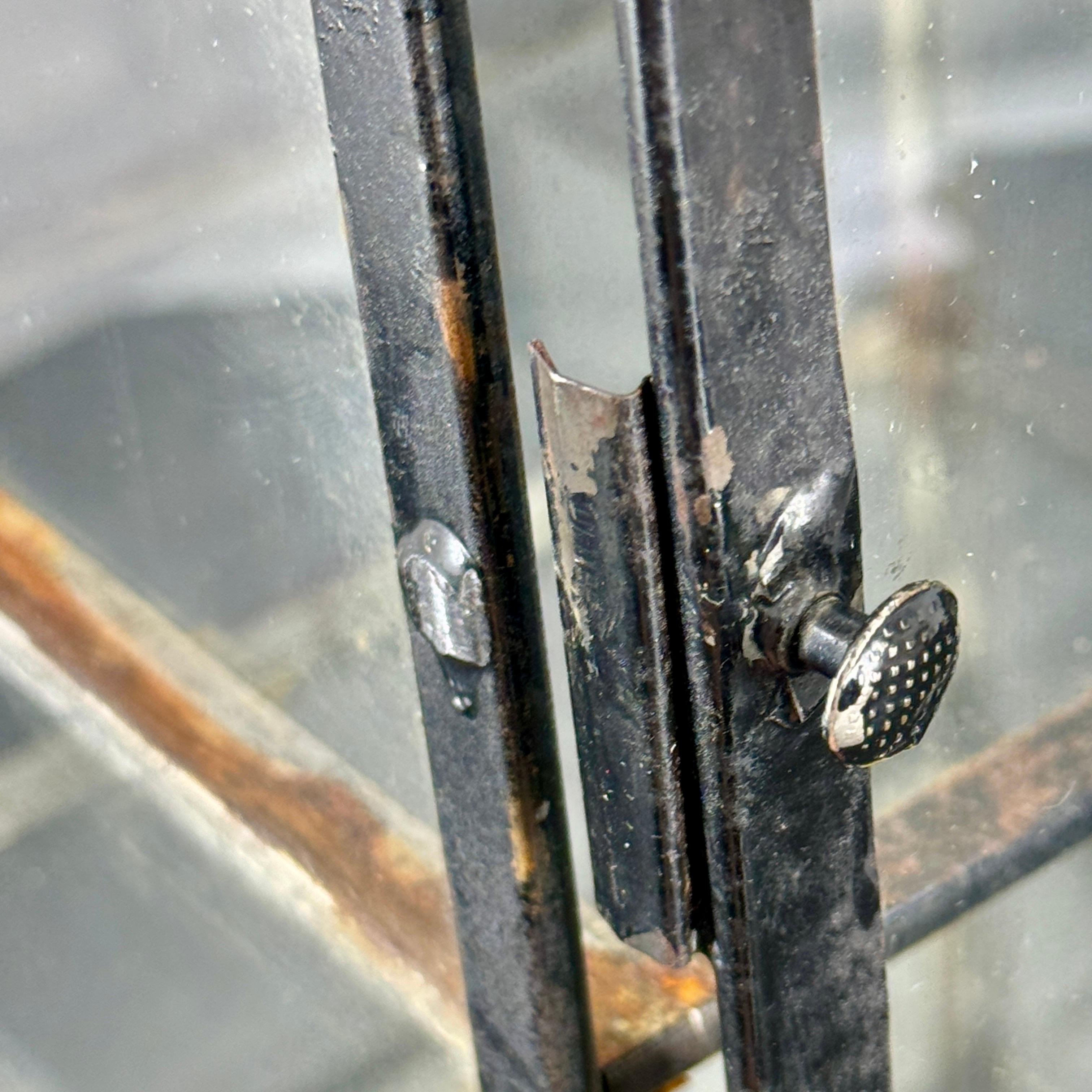 Kleine industrielle schwarz lackiert Tabelle Glas Vitrine Vitrine 3
