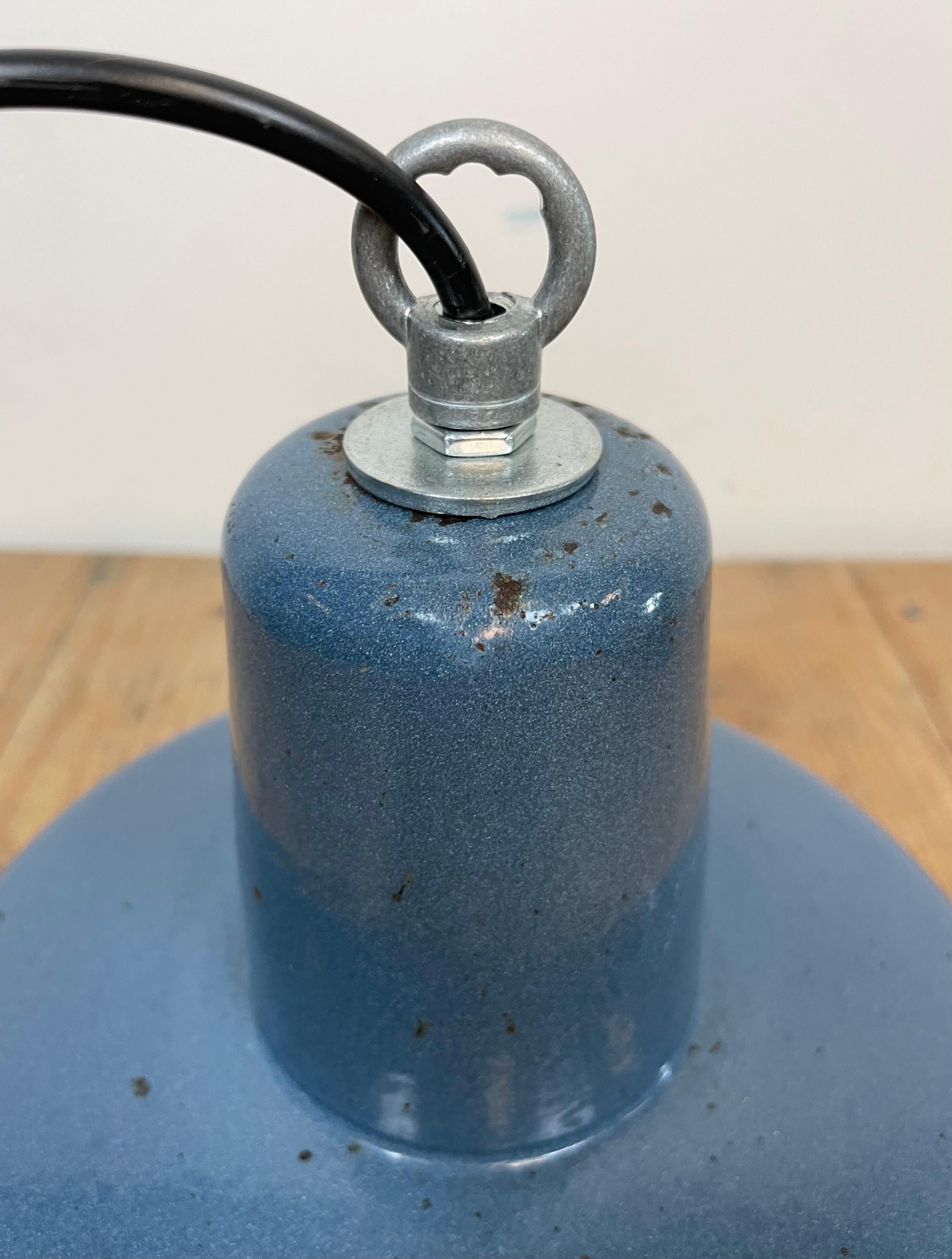 Small Industrial Blue Enamel Pendant Lamp, 1960s For Sale 7