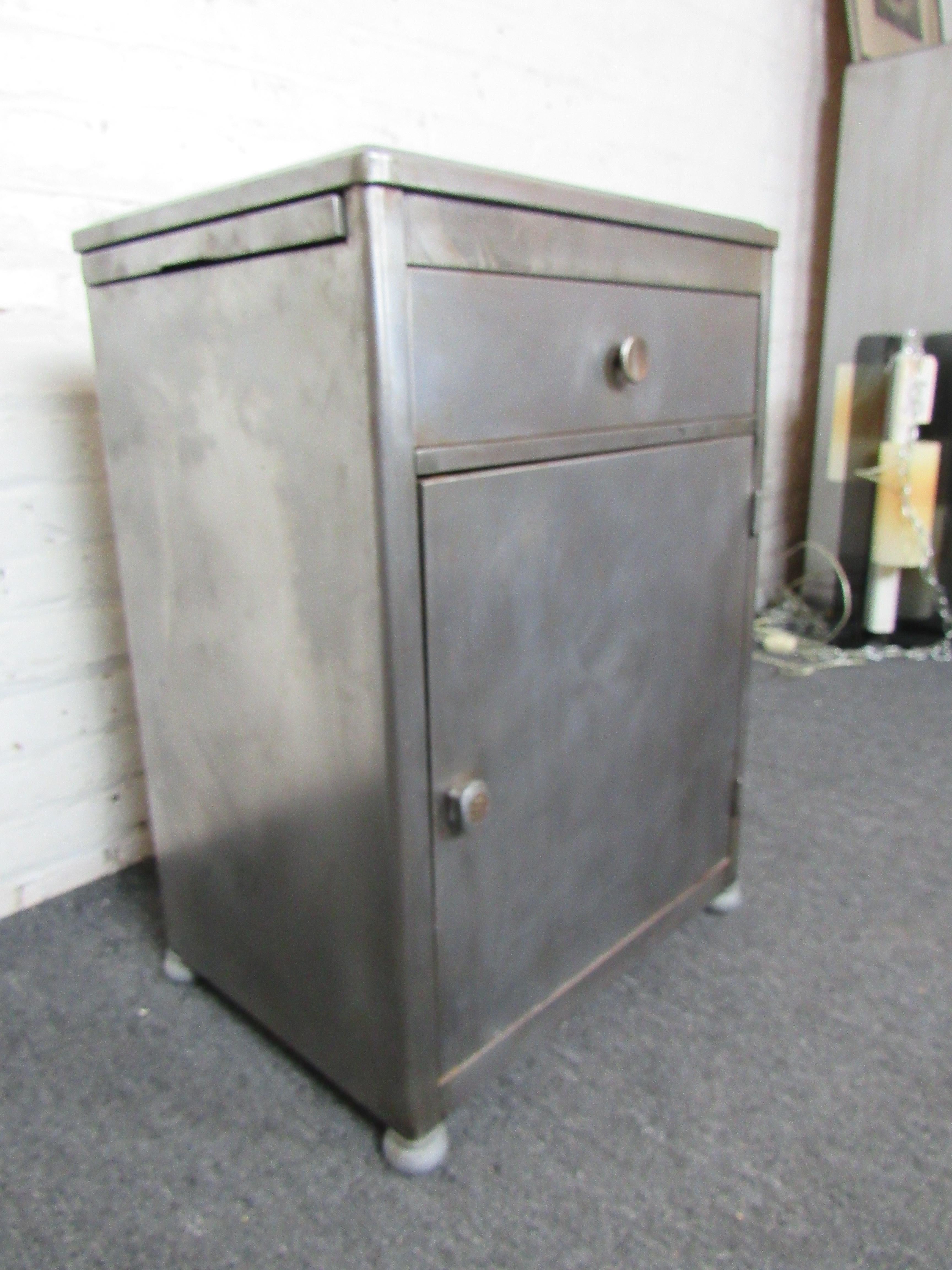 Small Industrial Cabinet In Good Condition In Brooklyn, NY