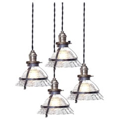 Petite suspension industrielle avec abat-jour encliquetable