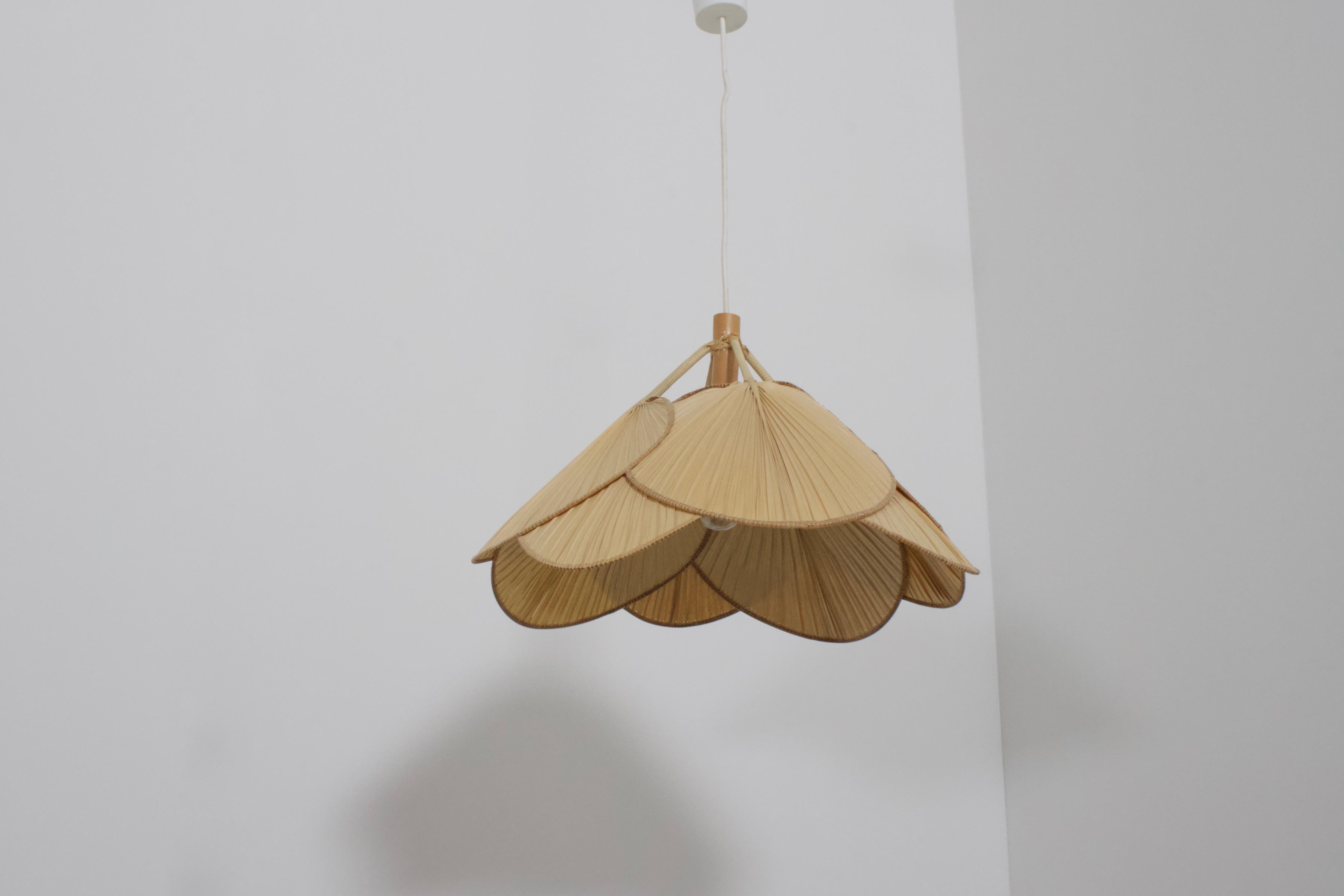 Small Ingo Maurer Paper and Bamboo Uchiwa Chandelier, 1970s In Good Condition In Echt, NL