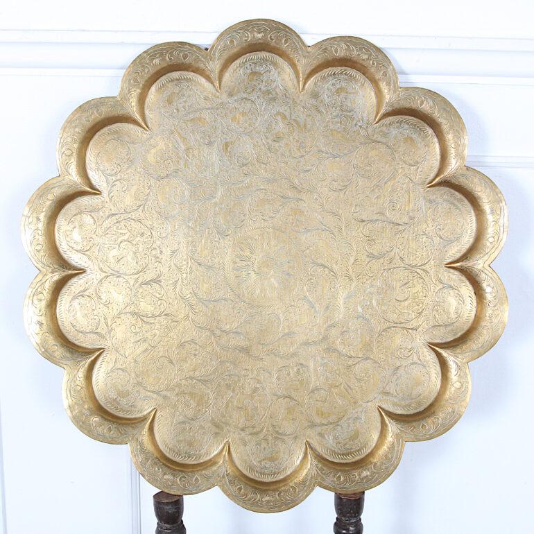 Small Inlaid Folding Table In Good Condition In Vancouver, British Columbia